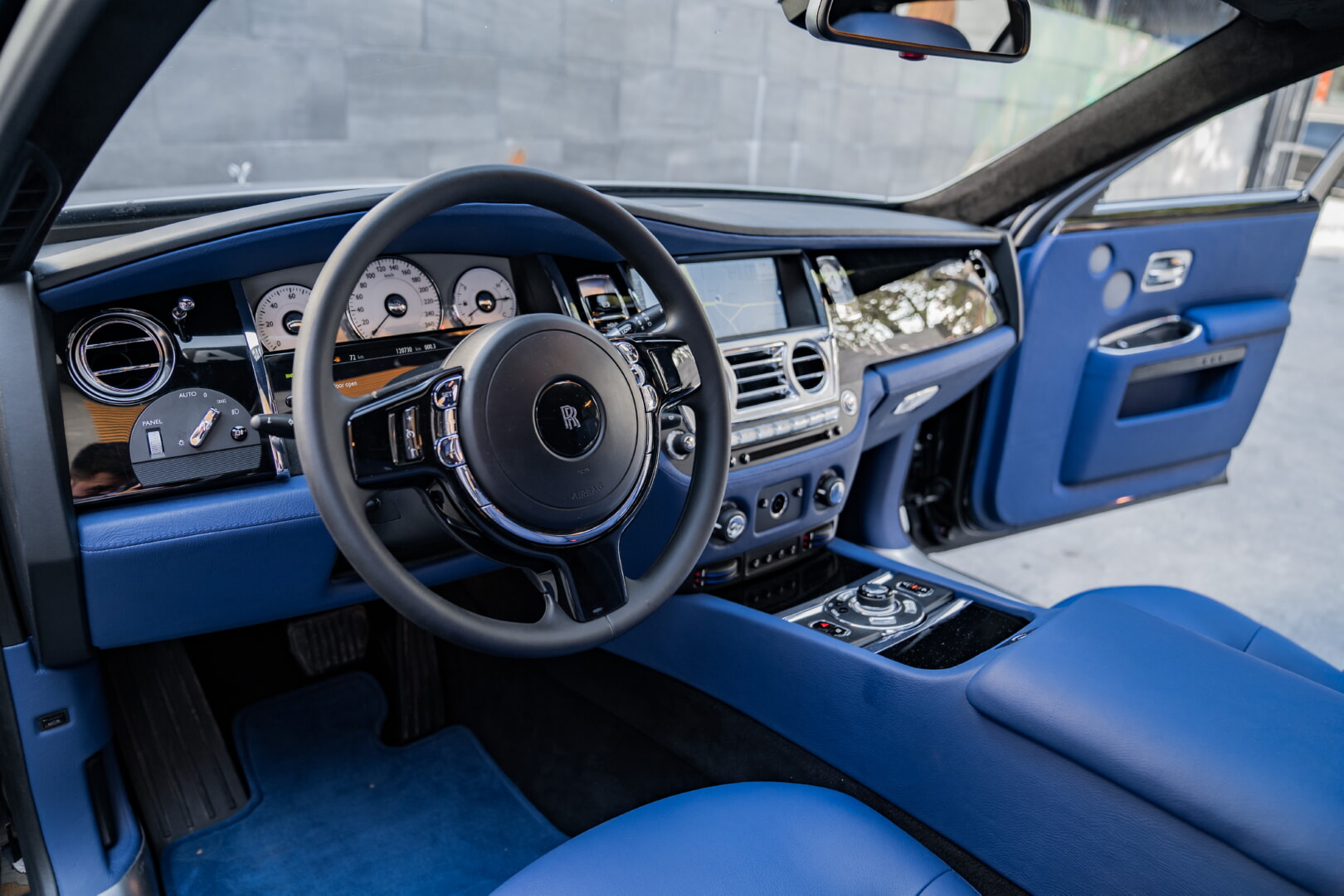 ROLLS ROYCE GHOST 2012-2016 MAVİ DERİ DÖŞEME