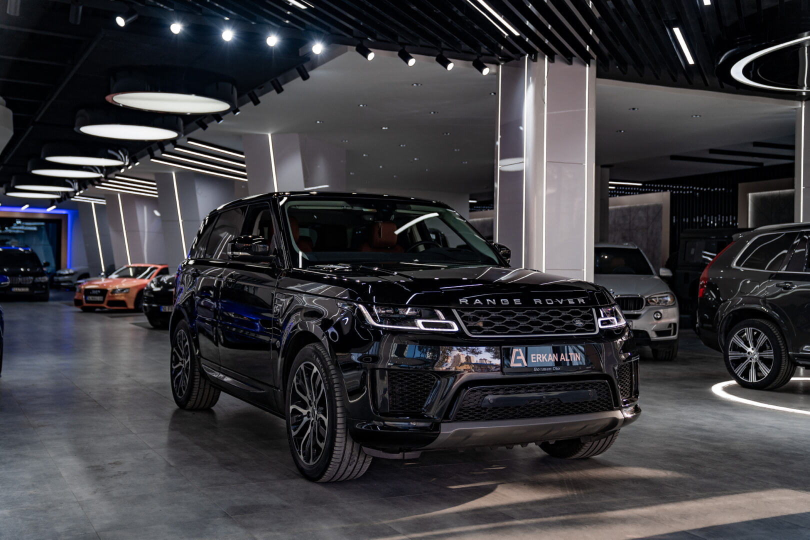 RANGE ROVER SPORT 2018-2021 KIRMIZI DERİ DÖŞEME