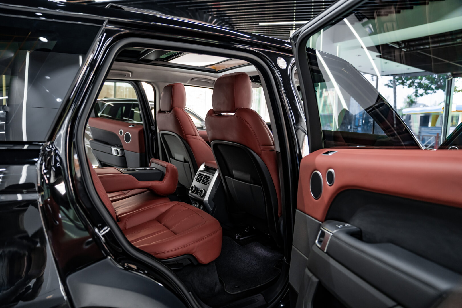 RANGE ROVER SPORT 2018-2021 KIRMIZI DERİ DÖŞEME