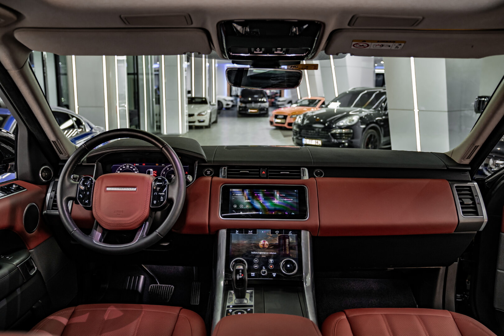 RANGE ROVER SPORT 2018-2021 KIRMIZI DERİ DÖŞEME