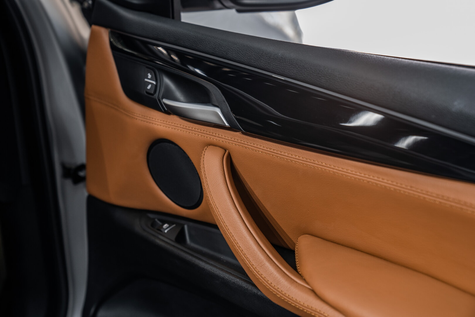 BMW F15 X5 2013-2018 TABA DERİ DÖŞEME