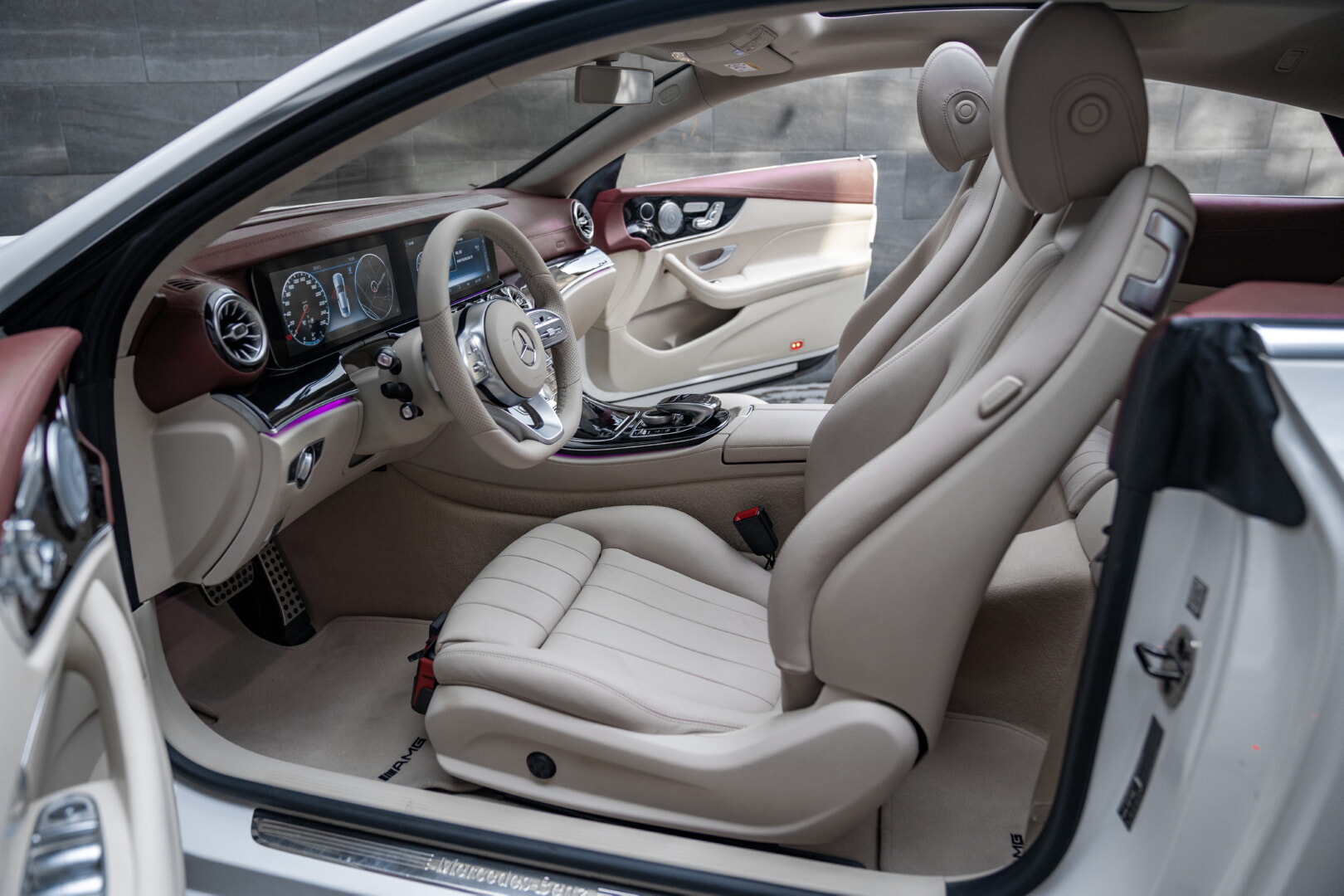 MERCEDES W213 E COUPE 2017-2022 BORDO-BEYAZ DERİ DÖŞEME