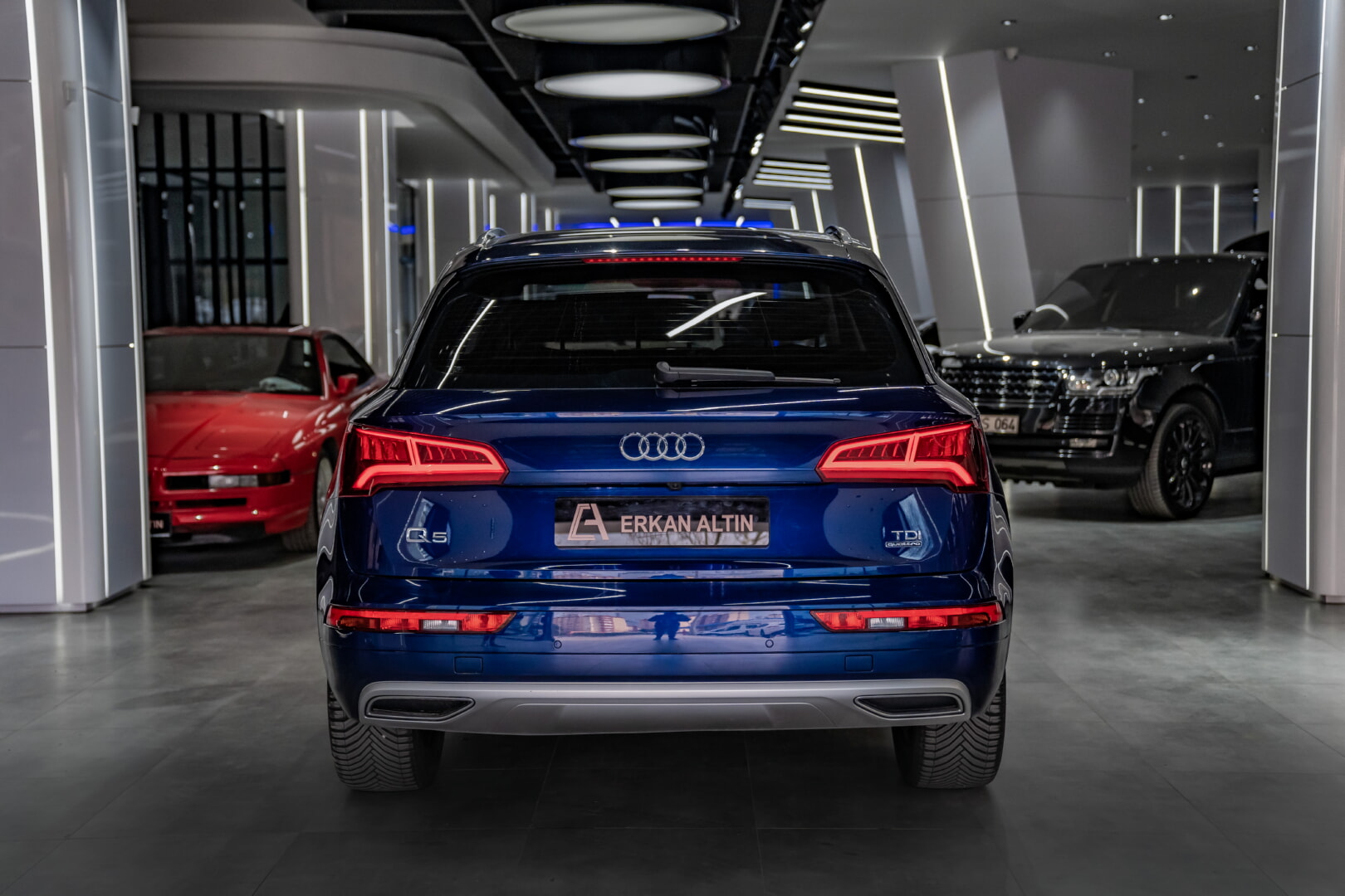 AUDİ AUDİ Q5 2016-2024 TABA DERİ DÖŞEME