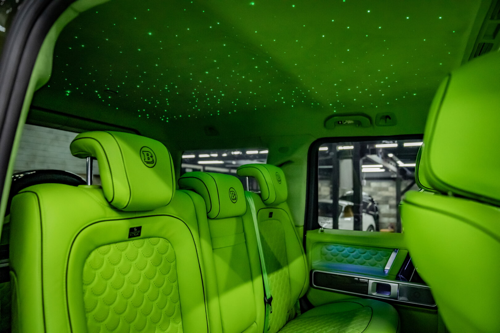 MERCEDES G SERİSİ 2019-2024 YEŞİL DERİ DÖŞEME