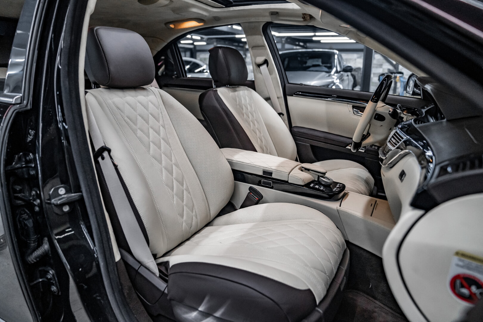 MERCEDES W221 S CLASS 2006-2012 KAHVE - BEYAZ DERİ DÖŞEME