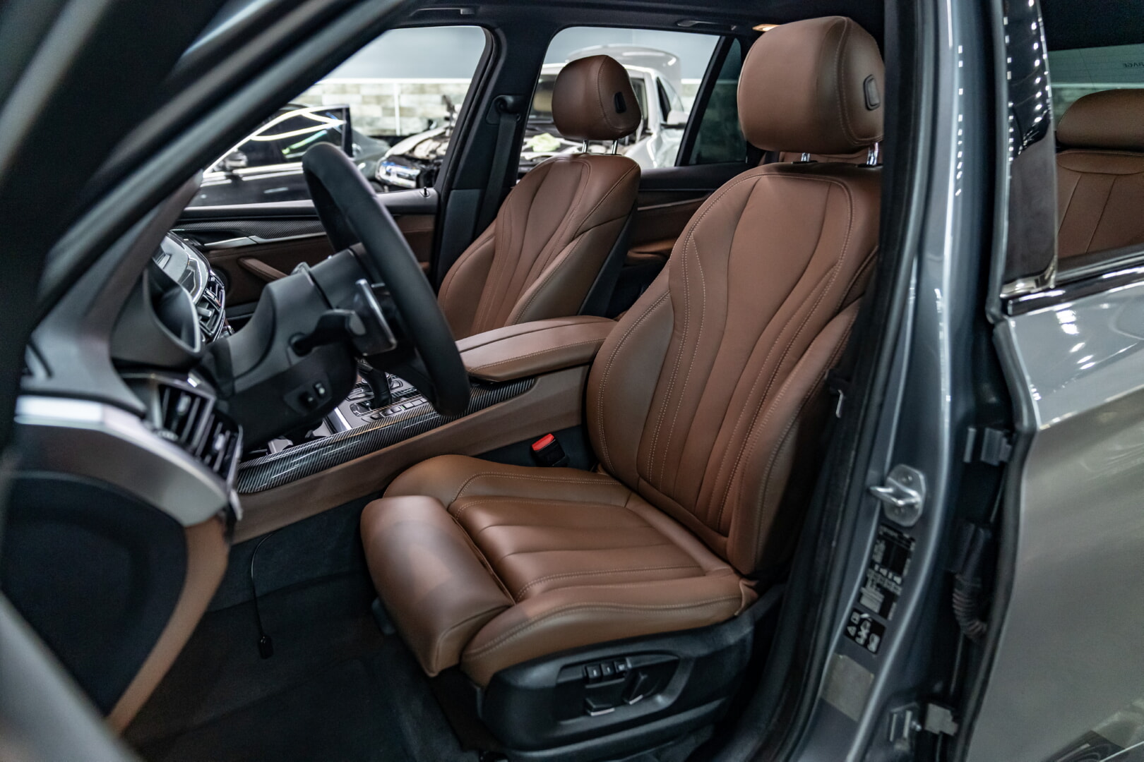 BMW F15 X5 2013-2018 TRUFF DERİ DÖŞEME