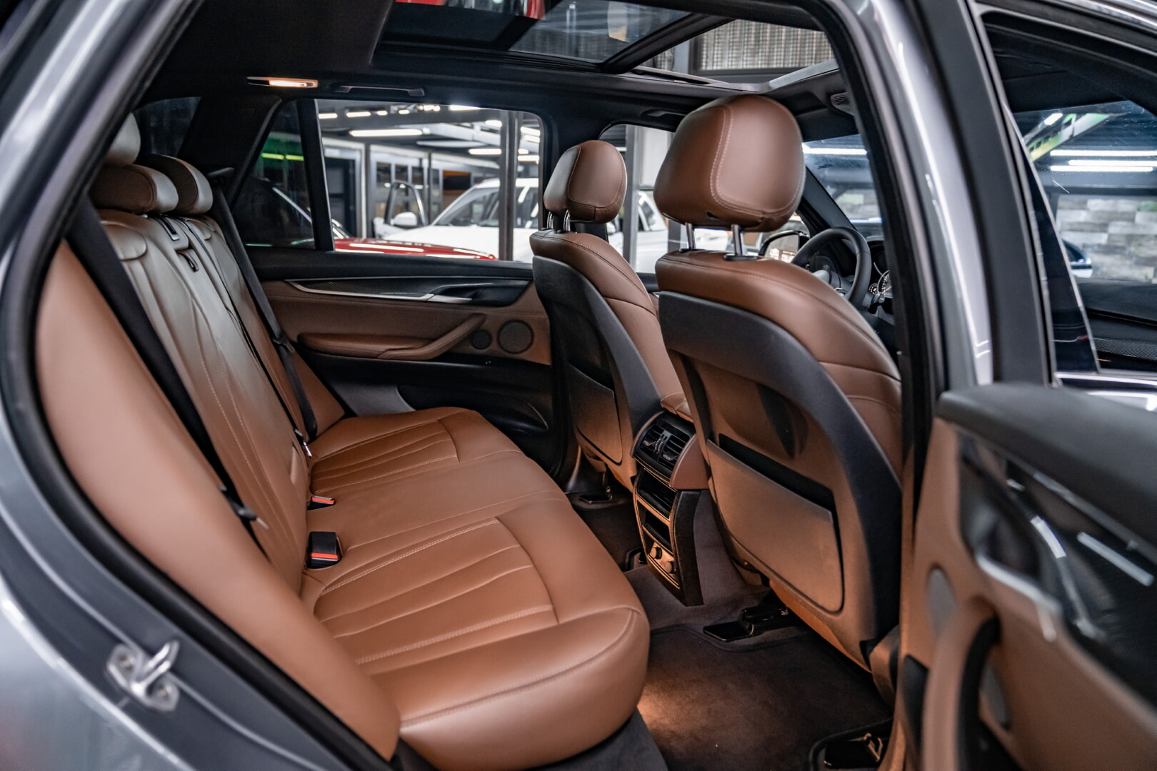 BMW F15 X5 2013-2018 TRUFF DERİ DÖŞEME