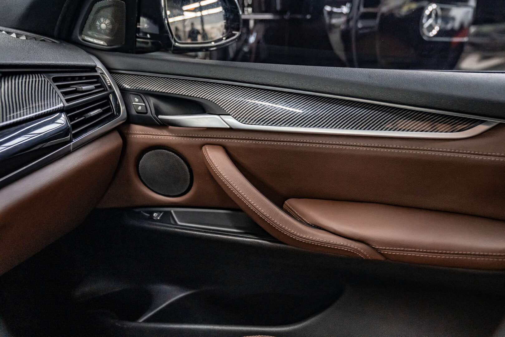 BMW F15 X5 2013-2018 TRUFF DERİ DÖŞEME