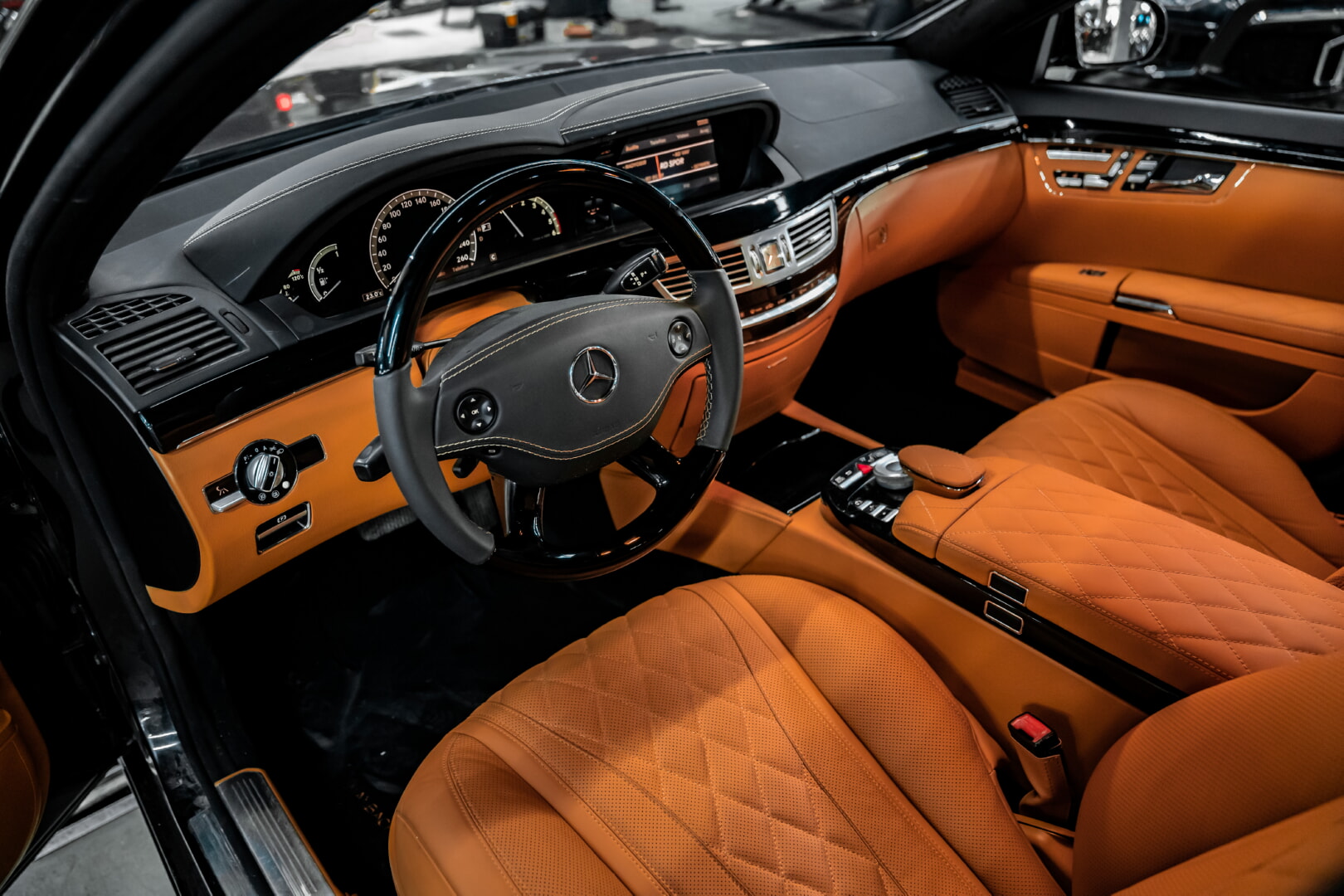 MERCEDES W221 S CLASS 2006-2012 TABA DERİ DÖŞEME