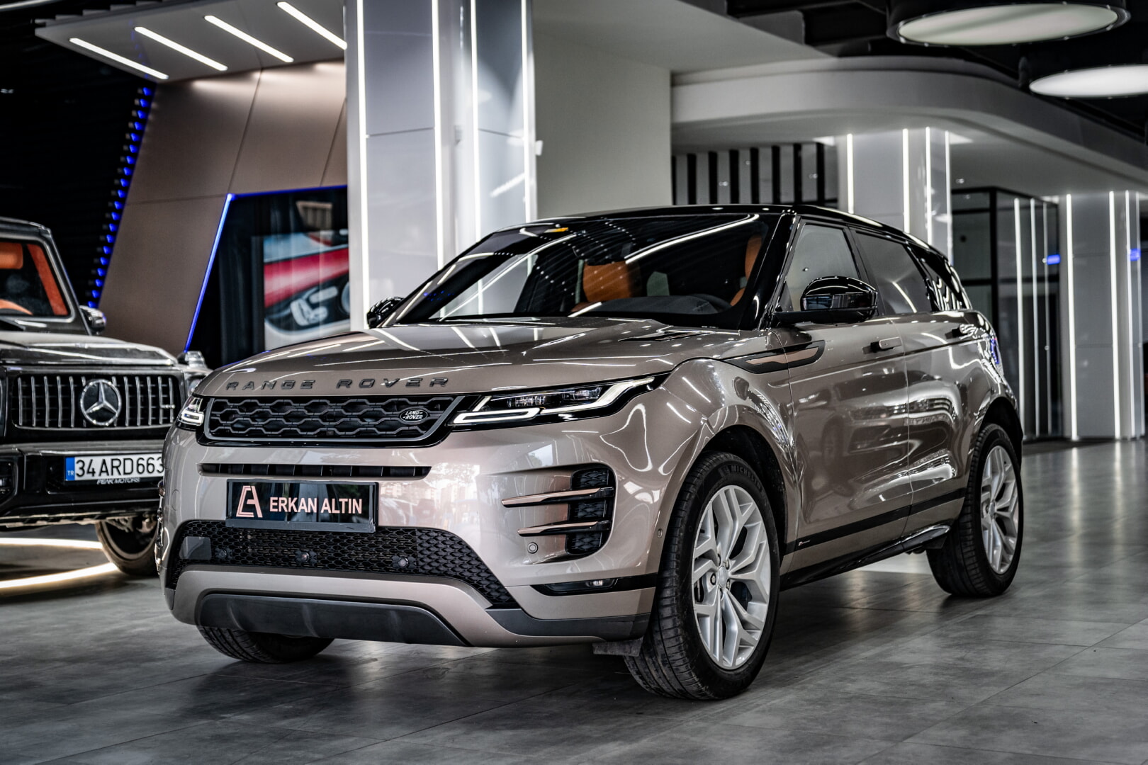 RANGE ROVER EVOQUE 2020-2024 TABA-SİYAH DERİ DÖŞEME