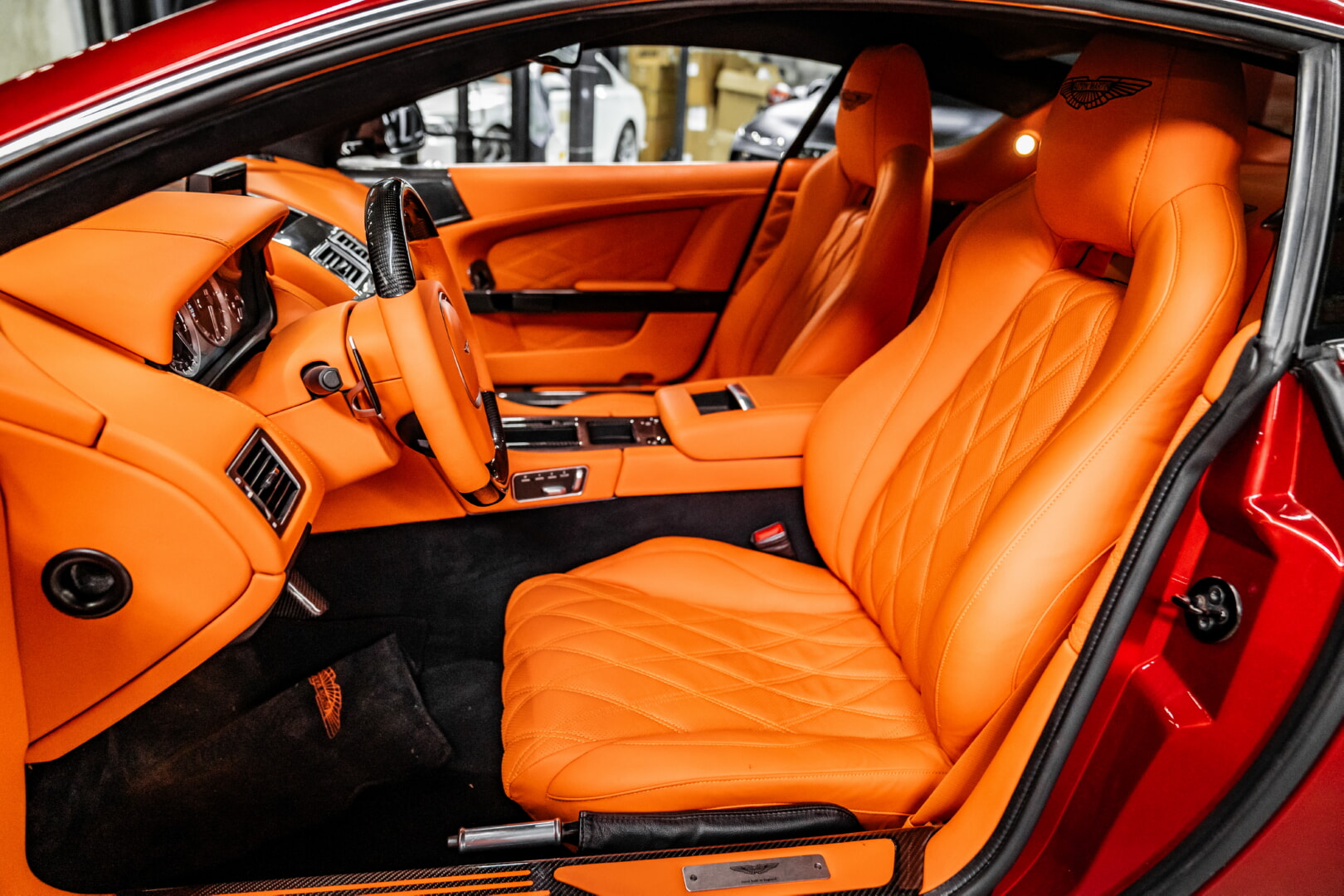 ASTON MARTİN VİRAGE 2008-2015 TURUNCU DERİ DÖŞEME