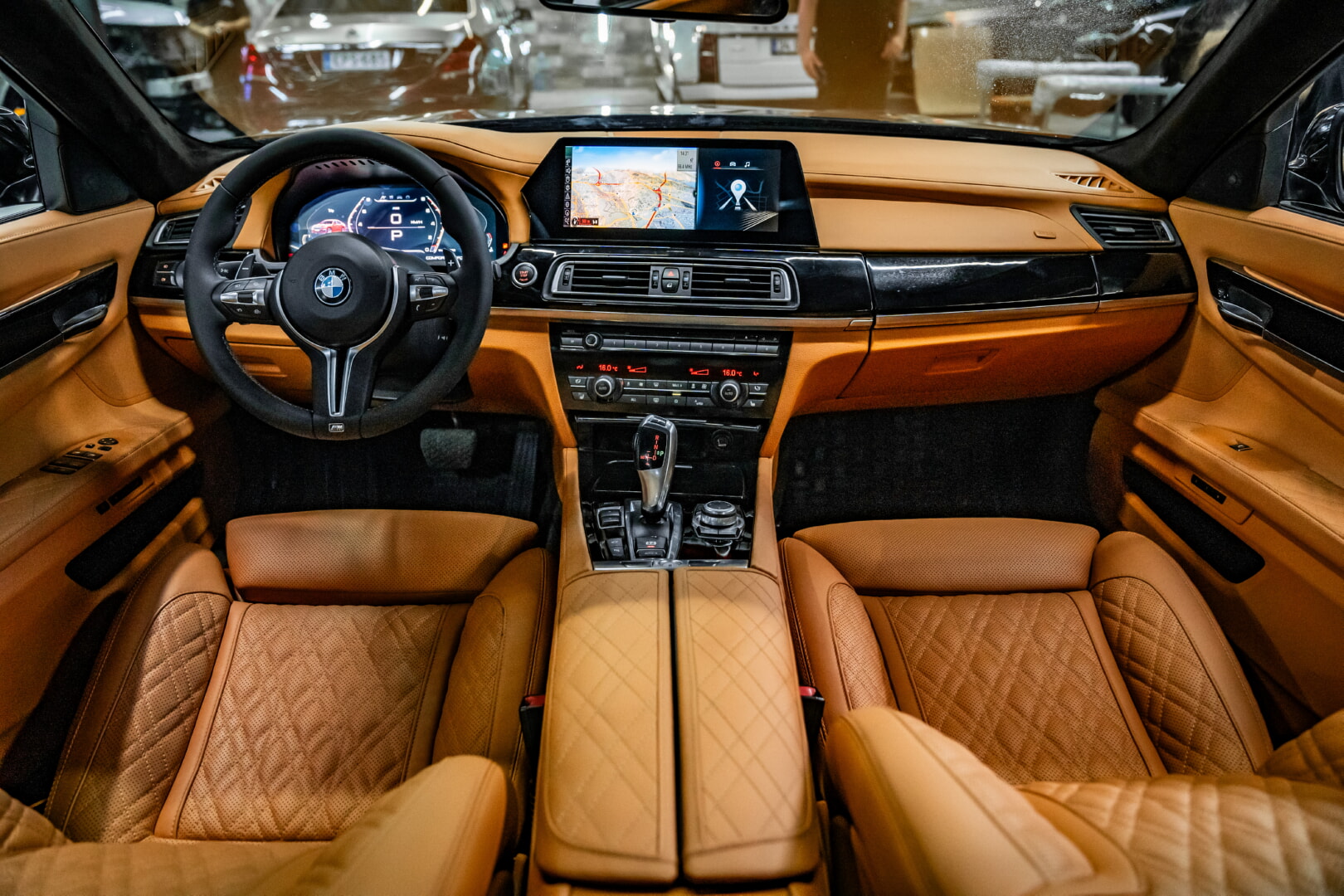 BMW F01 7 SERİSİ 2009-2015 AÇIK TABA DERİ DÖŞEME