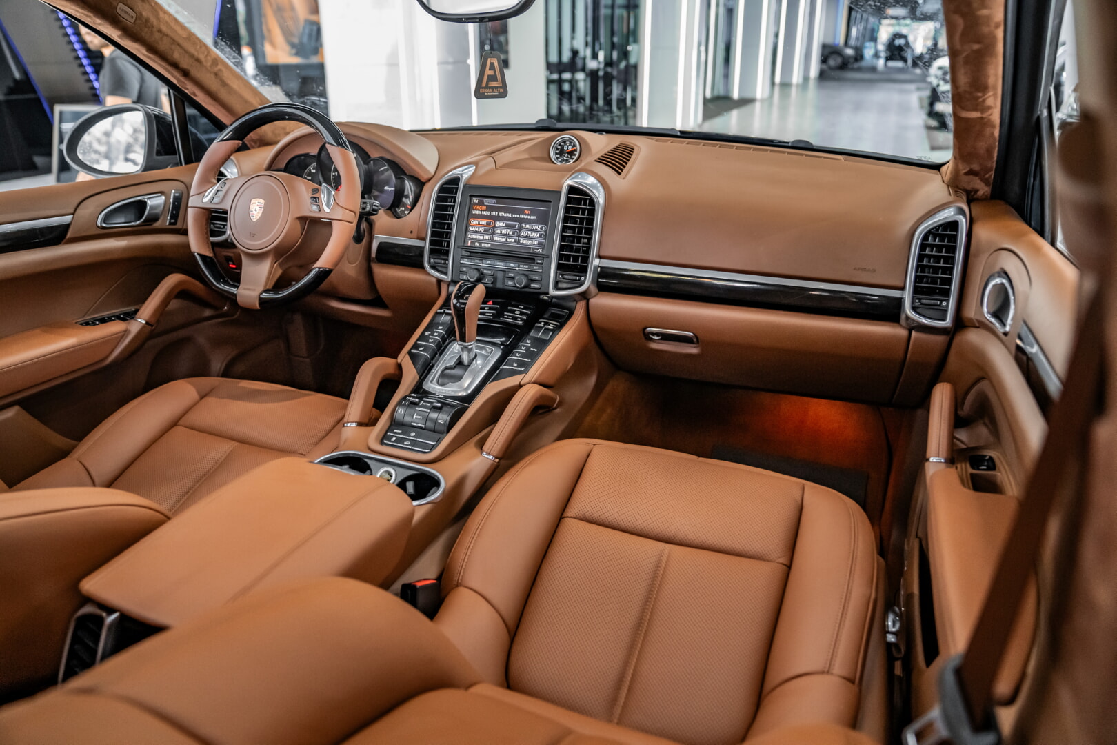 PORSCHE CAYENNE 2010-2017 TABA DERİ DÖŞEME