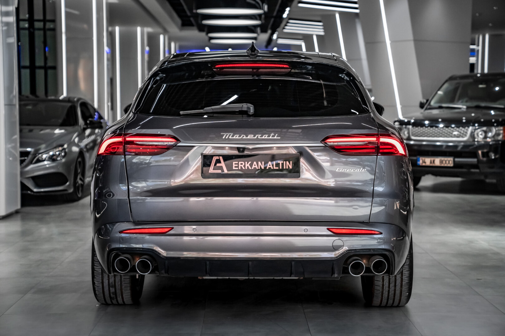MASERATİ GRECALE 2022-2024 KIRMIZI DERİ DÖŞEME
