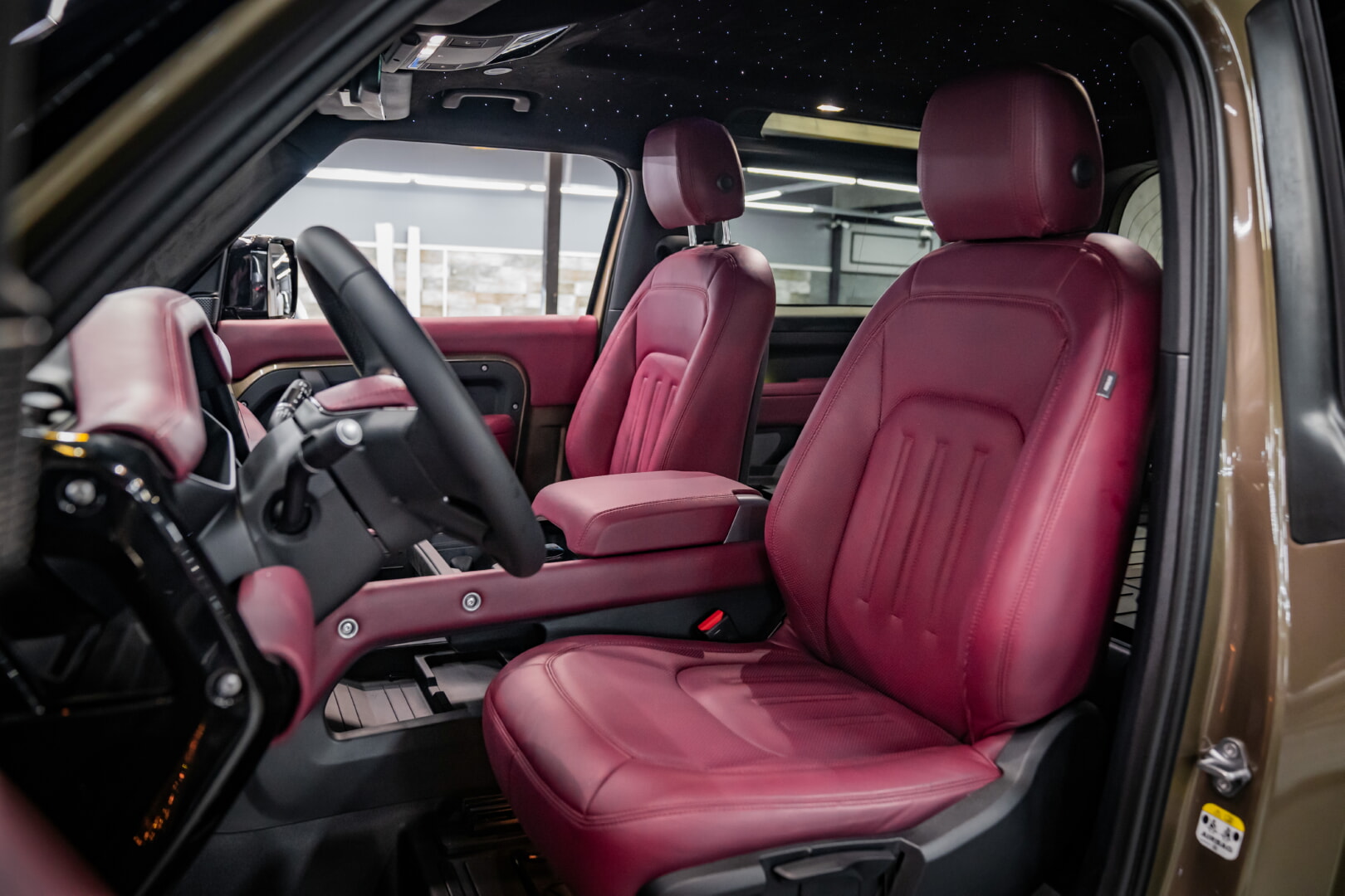 LAND ROVER DEFENDER 2022-2025 BORDO DERİ DÖŞEME