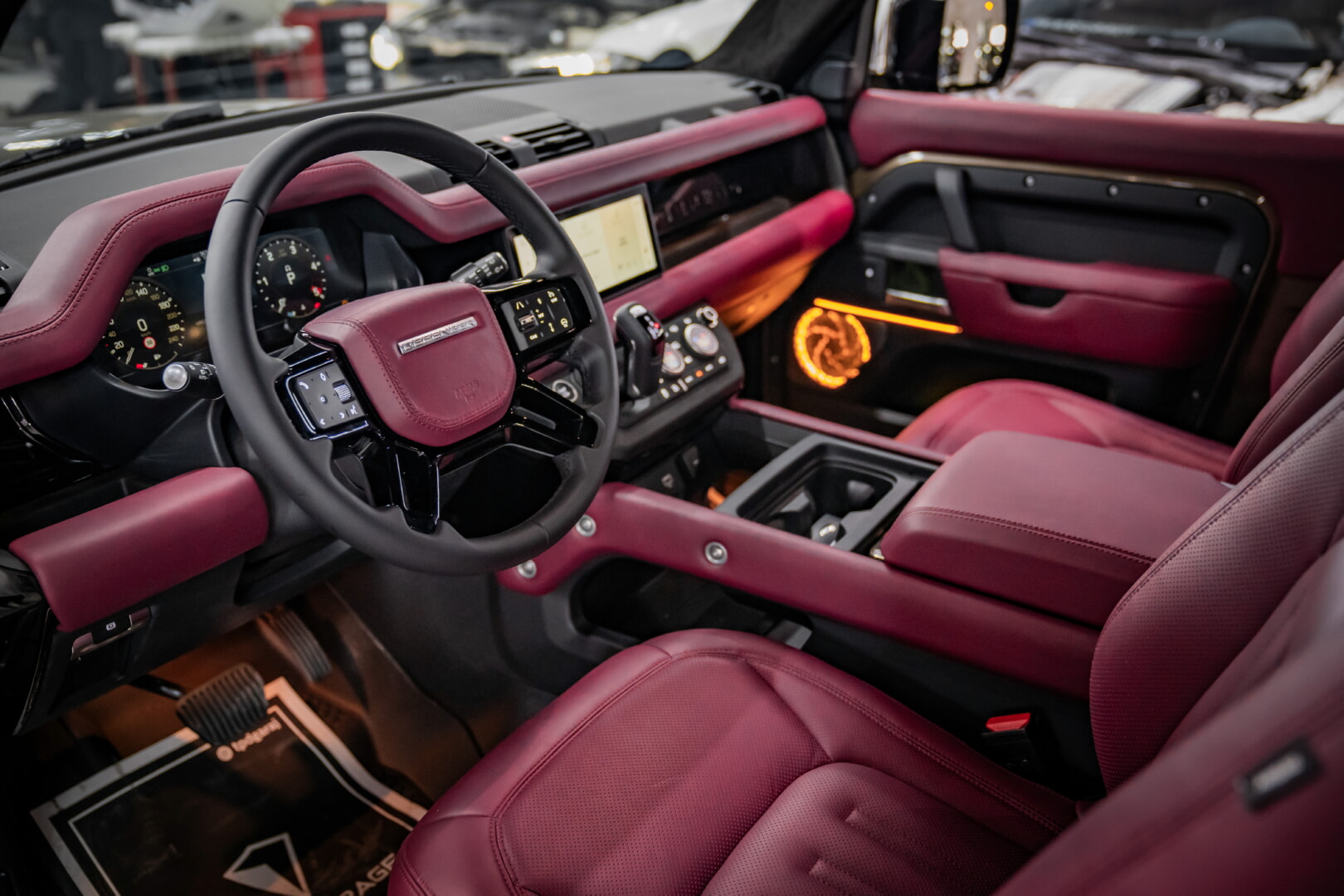 LAND ROVER DEFENDER 2022-2025 BORDO DERİ DÖŞEME