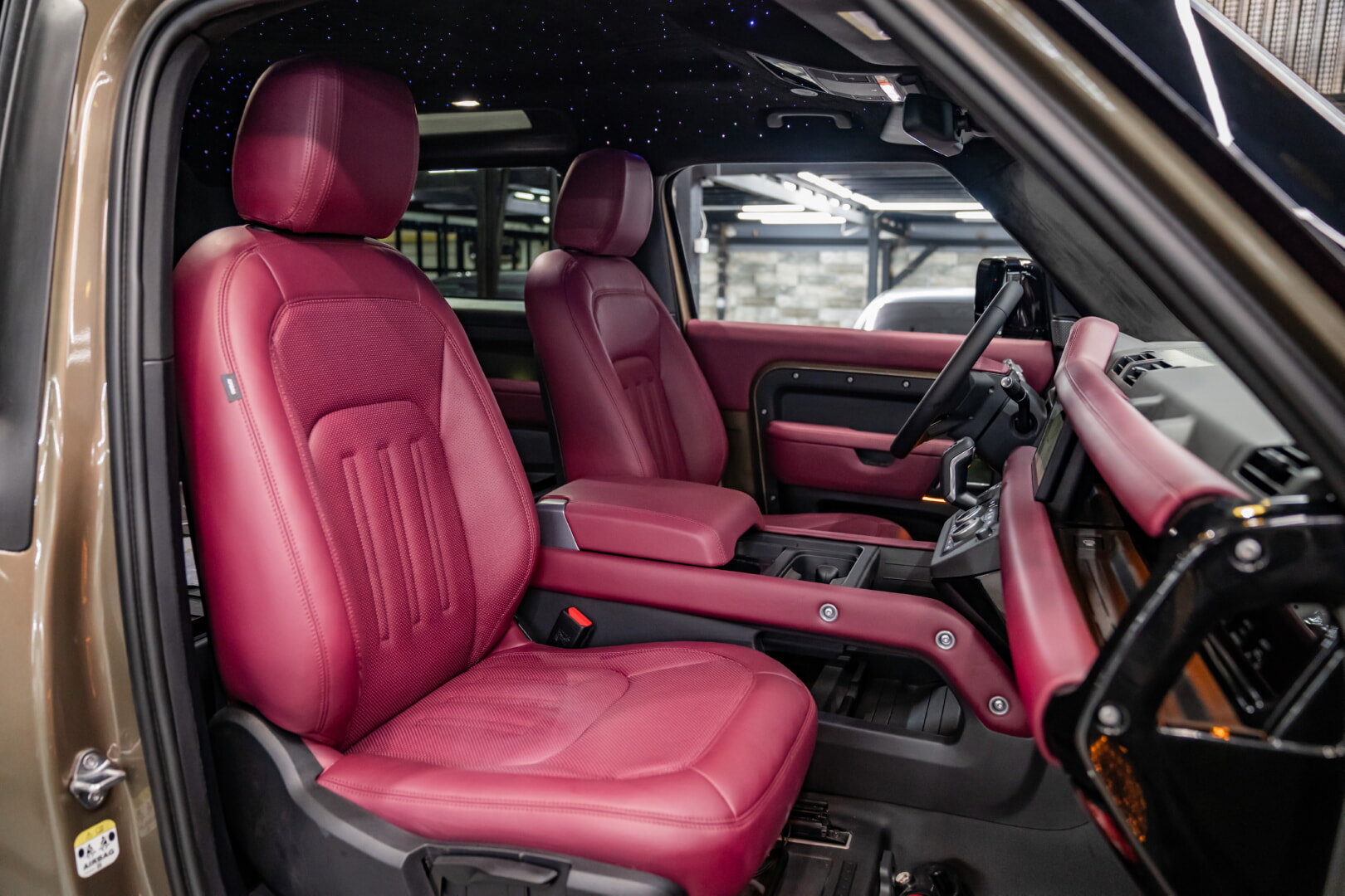 LAND ROVER DEFENDER 2022-2025 BORDO DERİ DÖŞEME