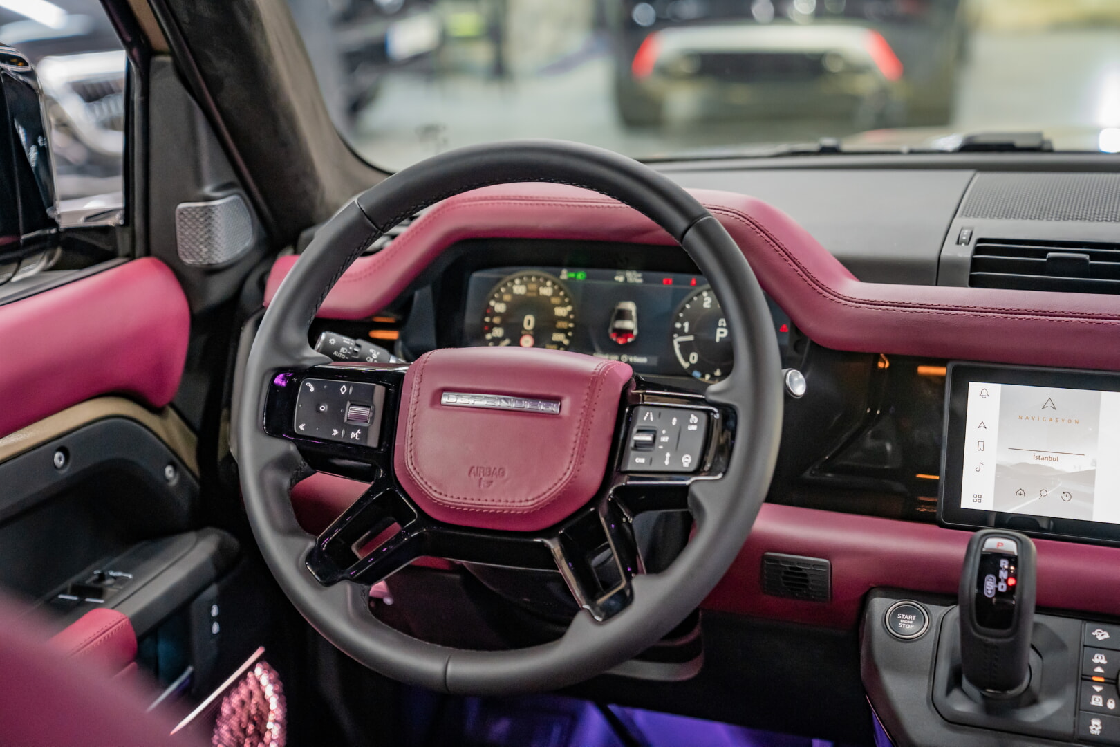 LAND ROVER DEFENDER 2022-2025 BORDO DERİ DÖŞEME