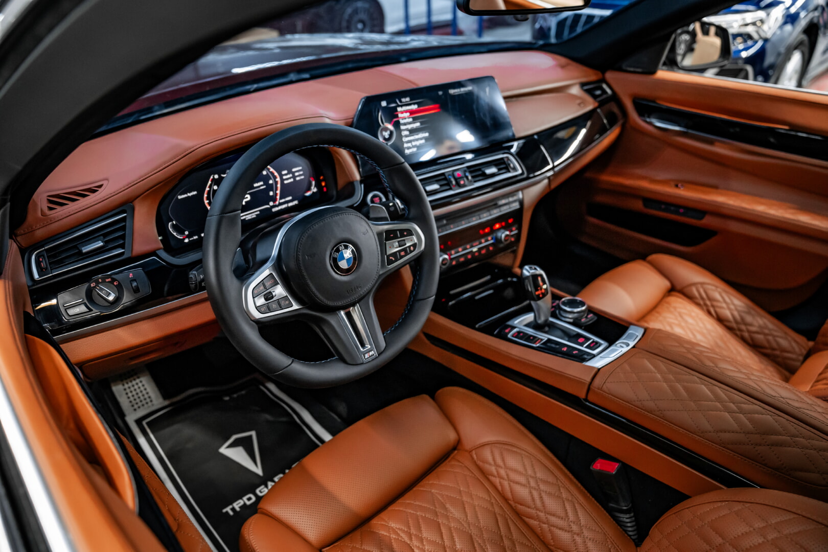 BMW F01 7 SERİSİ 2009-2015 TABA DERİ DÖŞEME