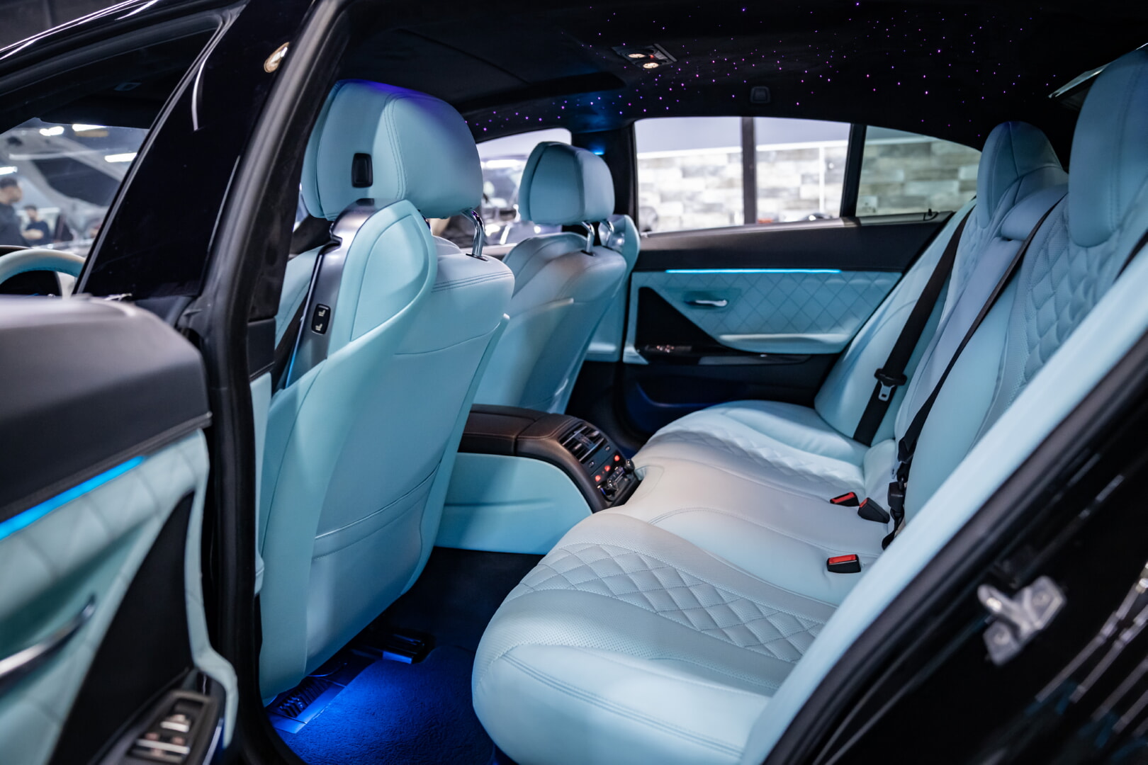 BMW F06 6 SERİSİ 2012-2016 MAVİ DERİ DÖŞEME