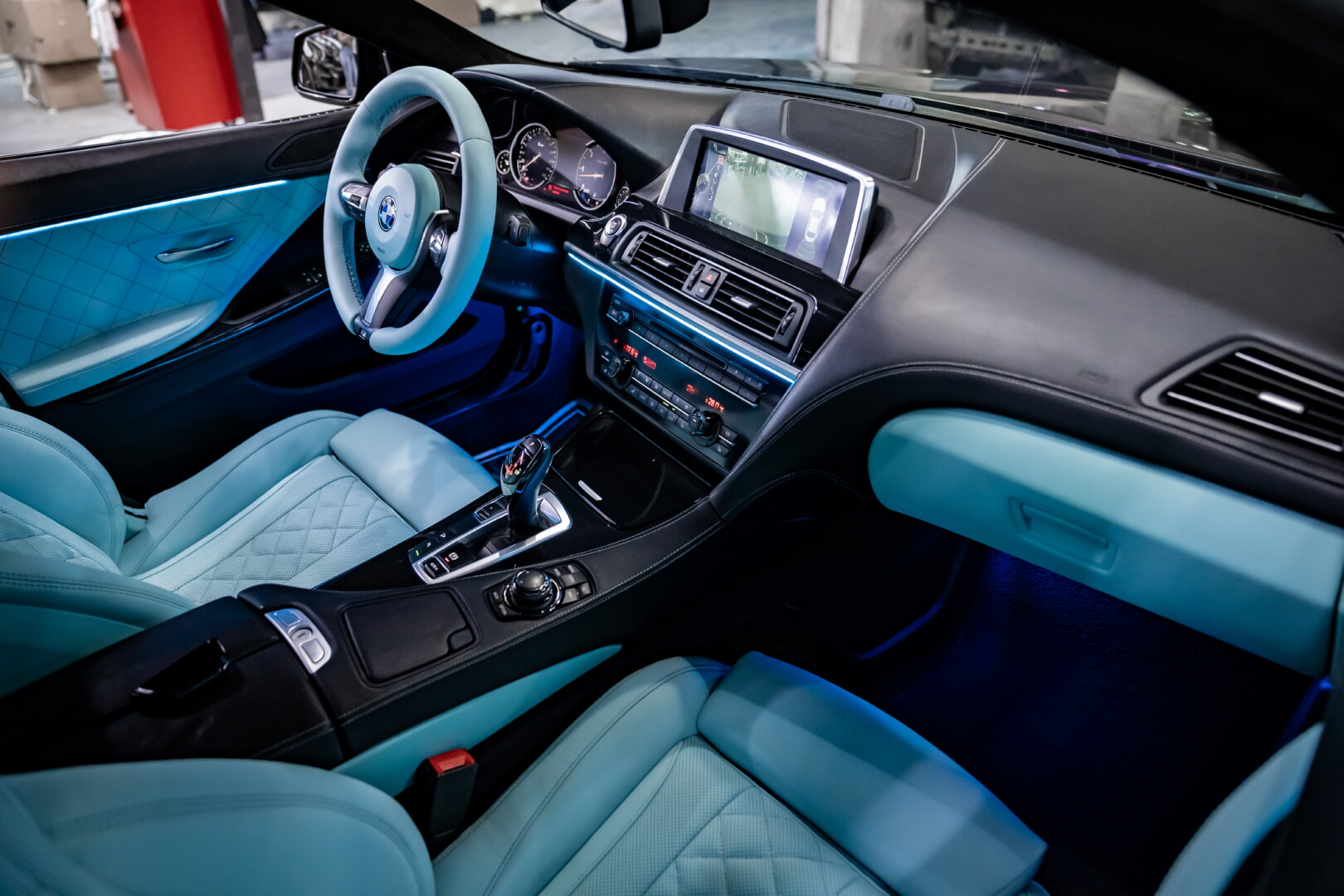 BMW F06 6 SERİSİ 2012-2016 MAVİ DERİ DÖŞEME