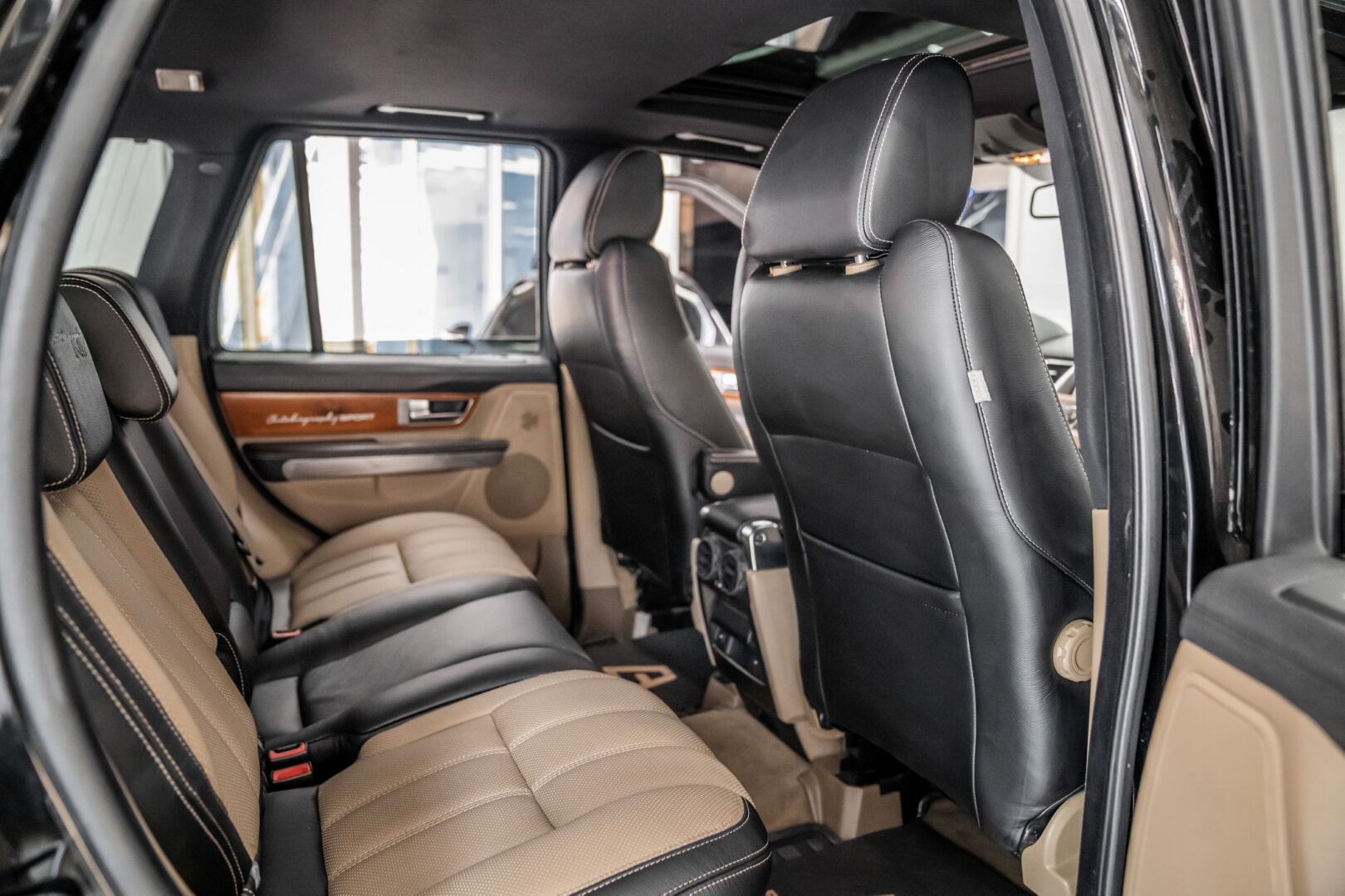 RANGE ROVER SPORT 2011 SİYAH - KREM