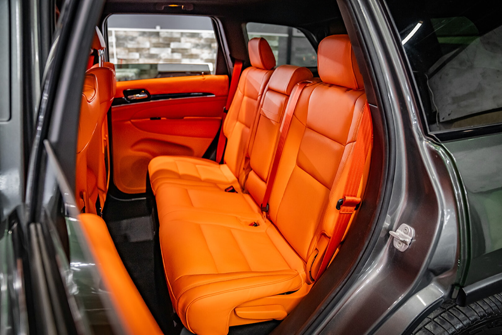 GRAND CHEROKEE 2012-2019 TURUNCU DERİ DÖŞEME