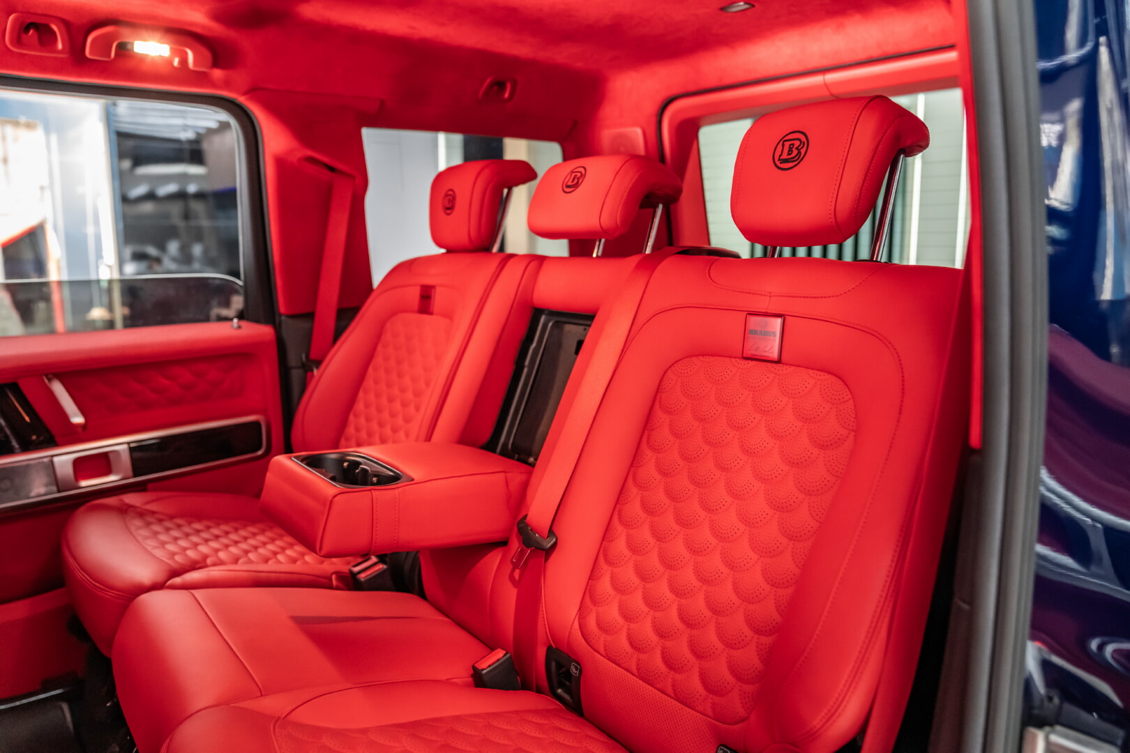 MERCEDES G SERİSİ 2019-2024 KIRMIZI DERİ DÖŞEME