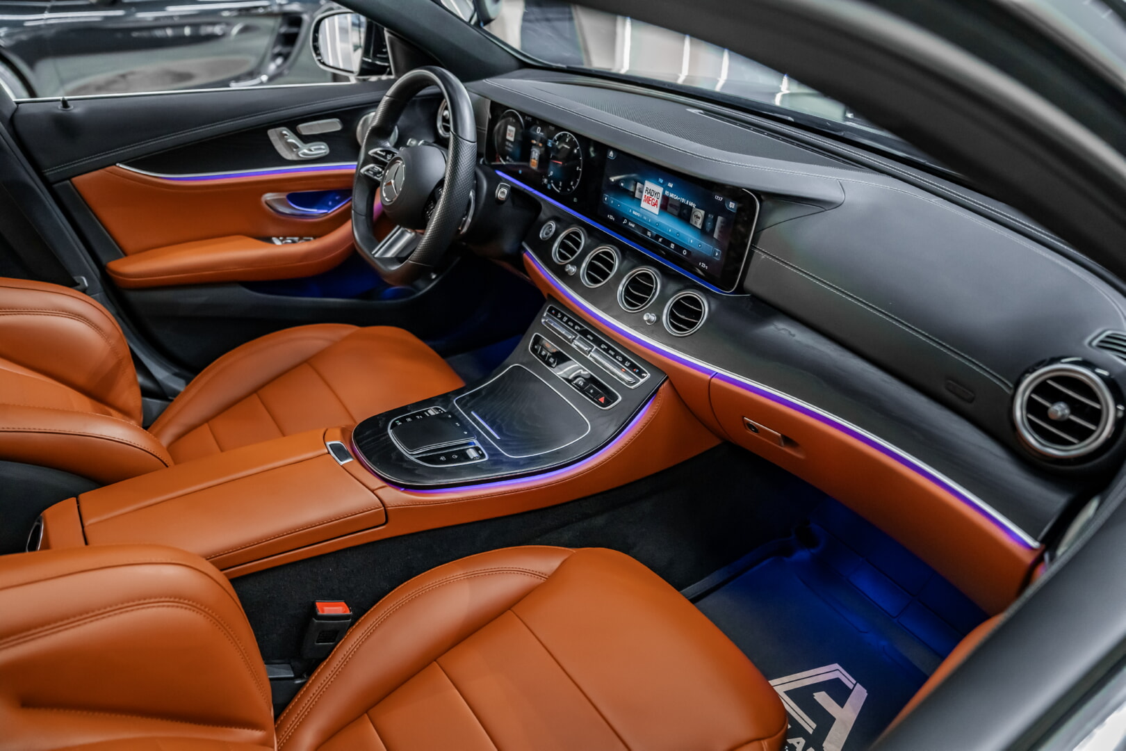 MERCEDES W213 E SERİSİ 2016-2023 TABA DERİ DÖŞEME