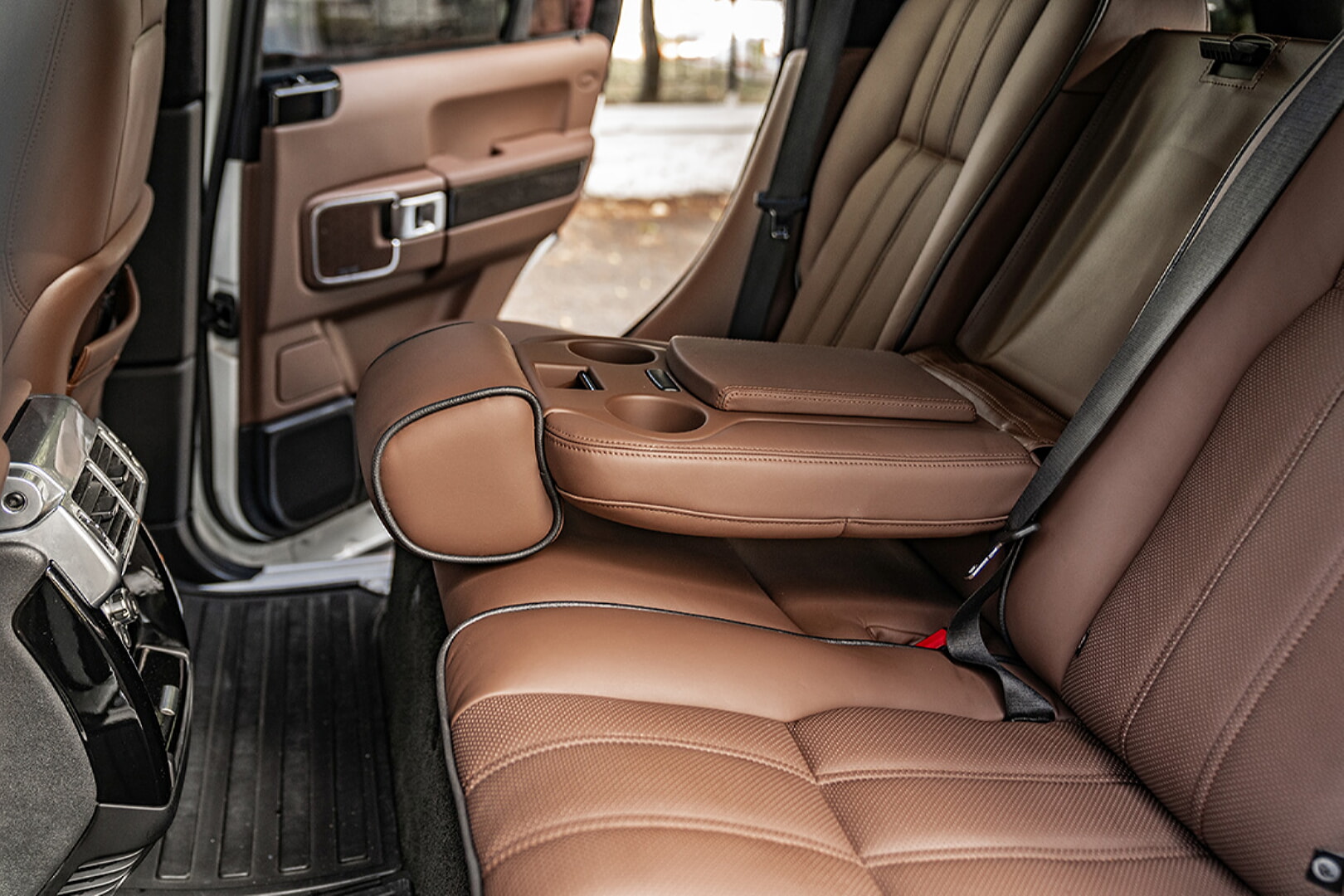 RANGE ROVER VOGUE 2003-2011 TRUFF DERİ DÖŞEME