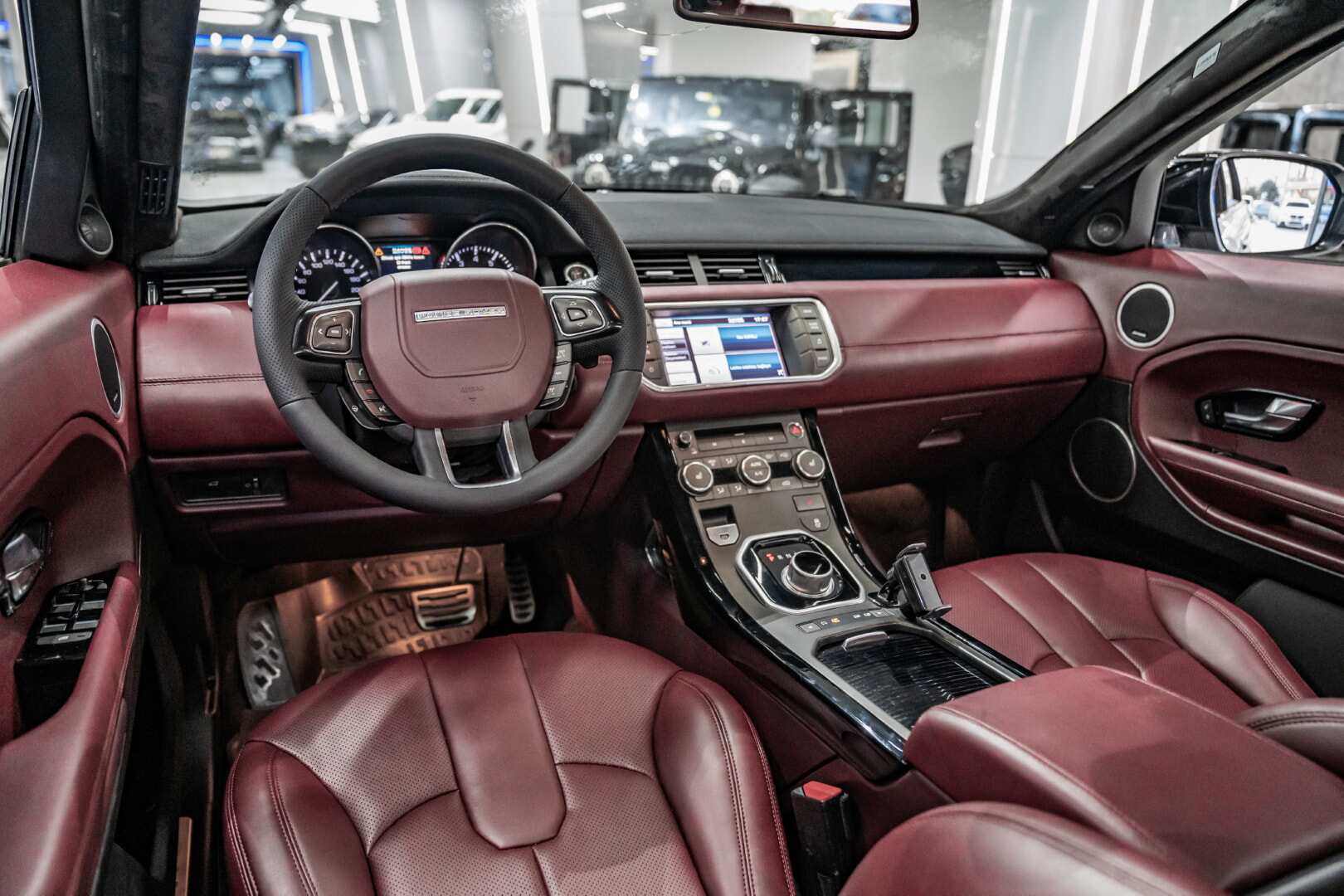 RANGE ROVER EVOQUE 2012-2019 KIRMIZI DERİ DÖŞEME