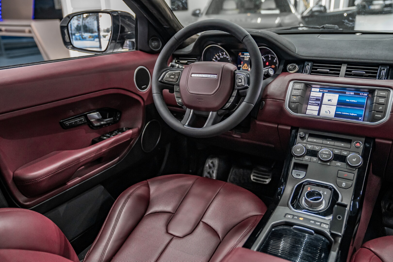 RANGE ROVER EVOQUE 2012-2019 KIRMIZI DERİ DÖŞEME