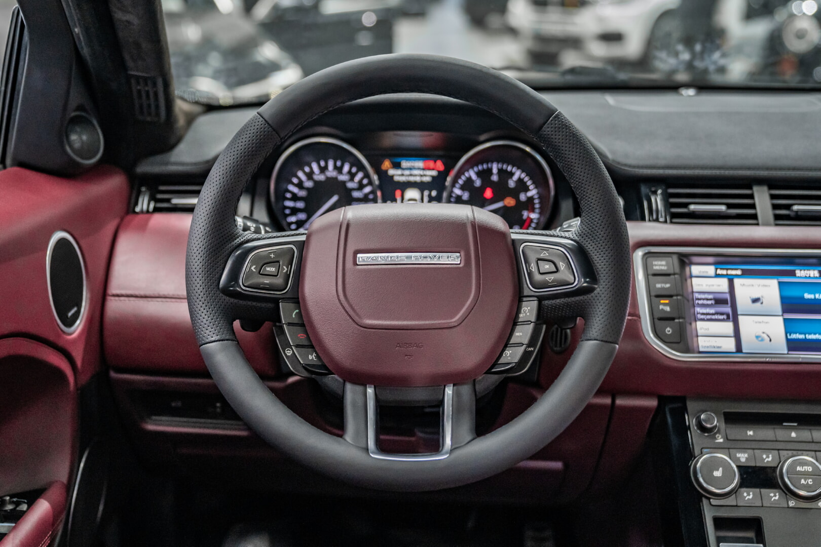 RANGE ROVER EVOQUE 2012-2019 KIRMIZI DERİ DÖŞEME