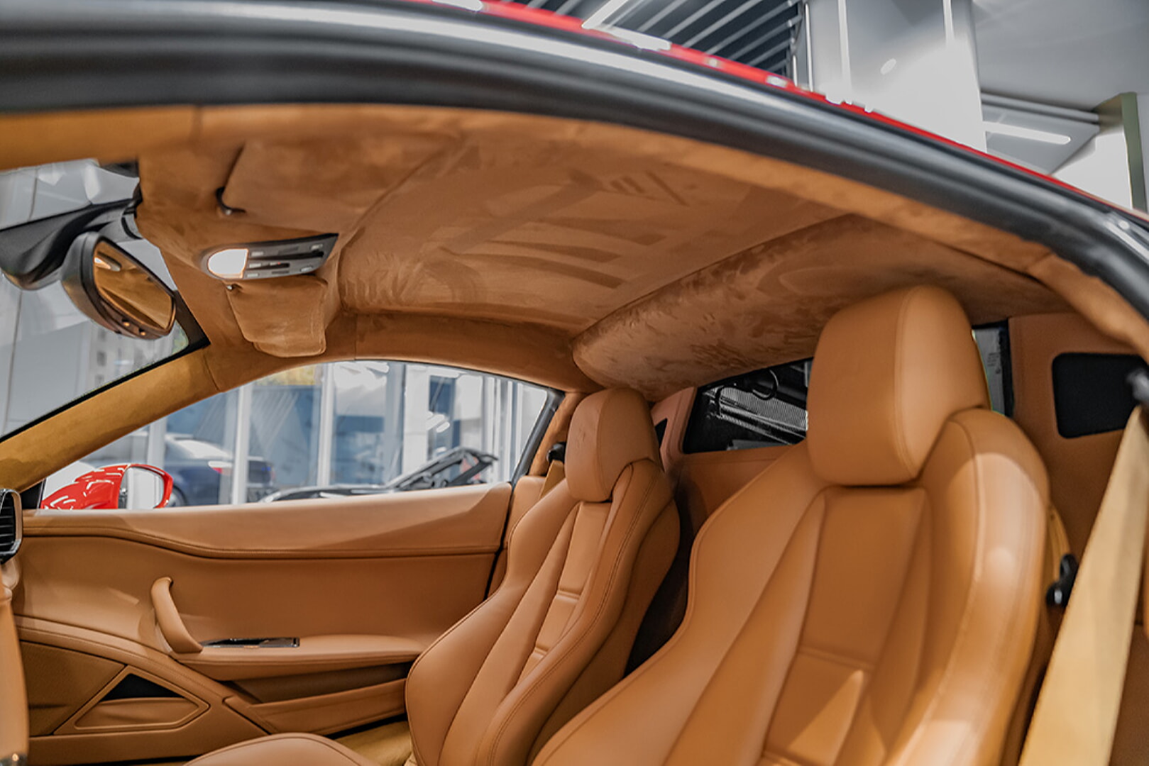 FERRARİ 458 İTALİA 2011-2013 TABA DERİ DÖŞEME