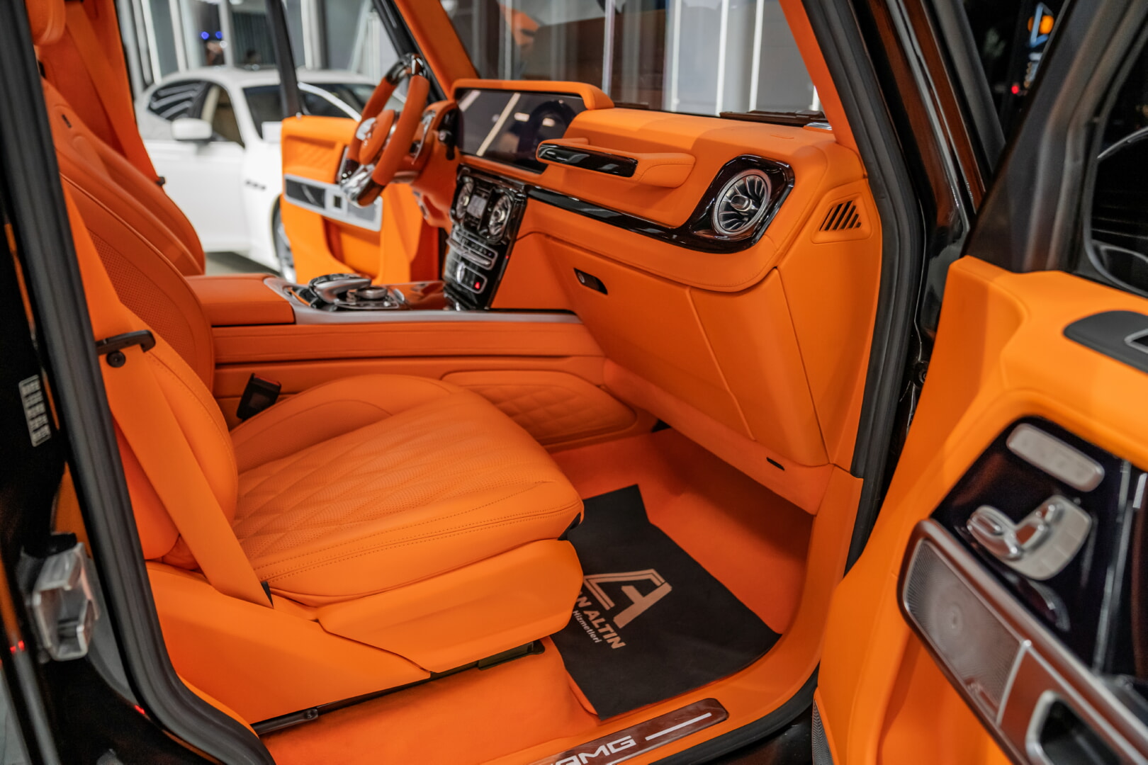 MERCEDES G SERİSİ 2019-2024 TURUNCU DERİ DÖŞEME