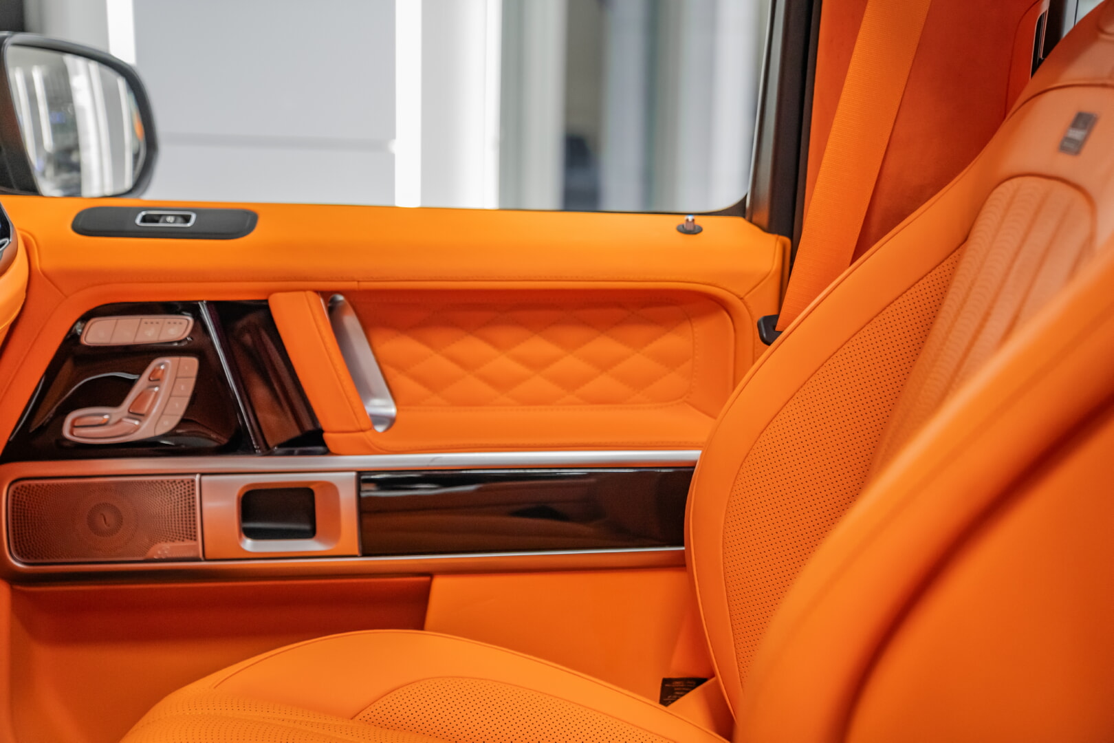 MERCEDES G SERİSİ 2019-2024 TURUNCU DERİ DÖŞEME