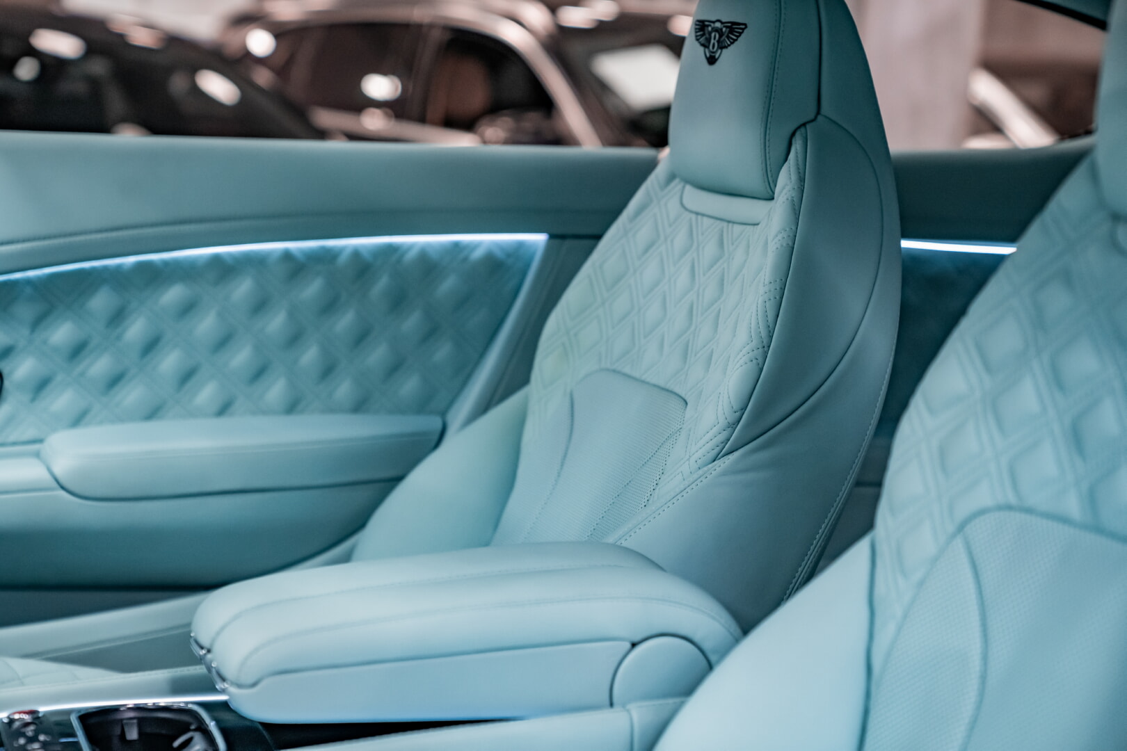 BENTLEY CONTİNENTAL 2014-2017 TİFFANY DERİ DÖŞEME