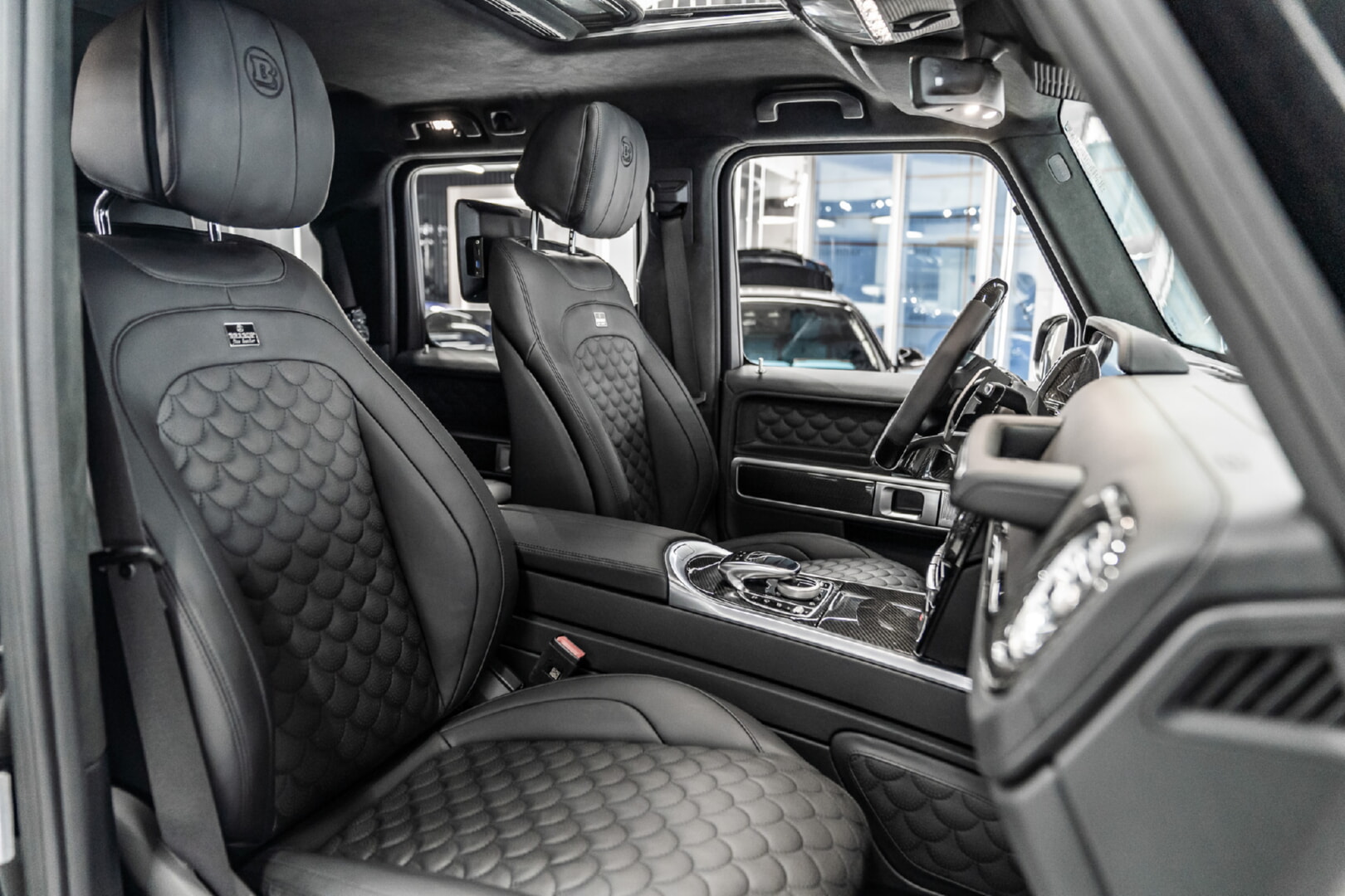 MERCEDES G SERİSİ 2019-2024 SİYAH DERİ DÖŞEME