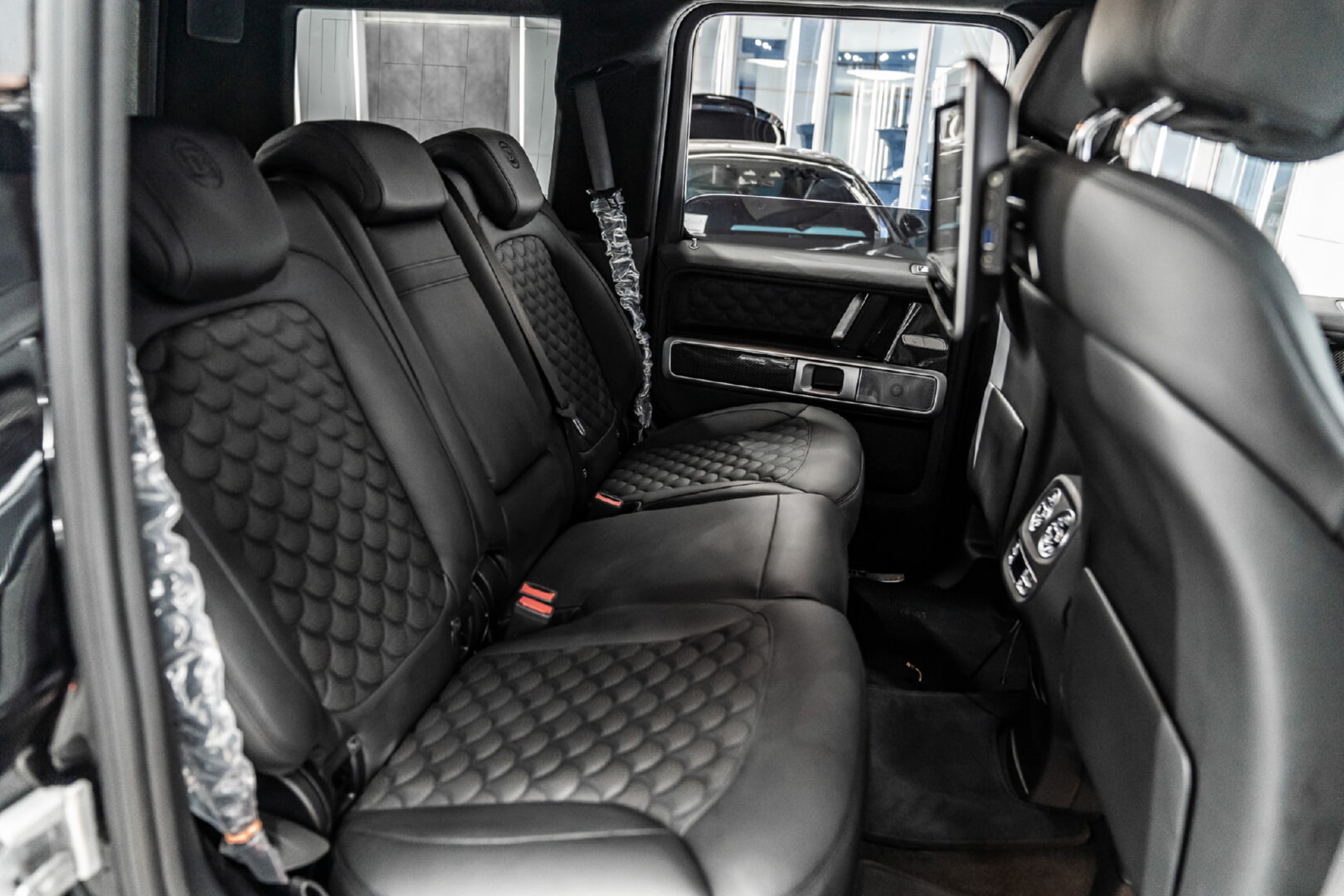 MERCEDES G SERİSİ 2019-2024 SİYAH DERİ DÖŞEME