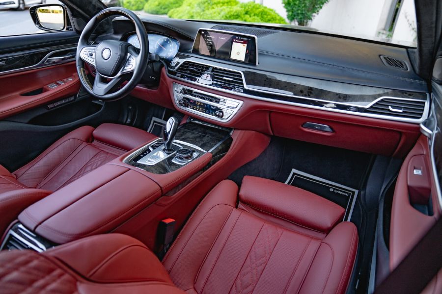 BMW G11 7 SERİSİ 2015-2021 KIRMIZI DERİ DÖŞEME