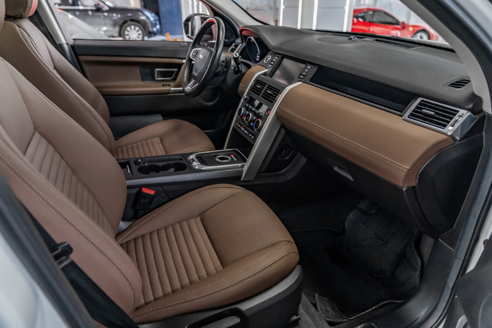 LAND ROVER DİSCOVERY SPORT 2016-2020 TRUFF DERİ DÖŞEME