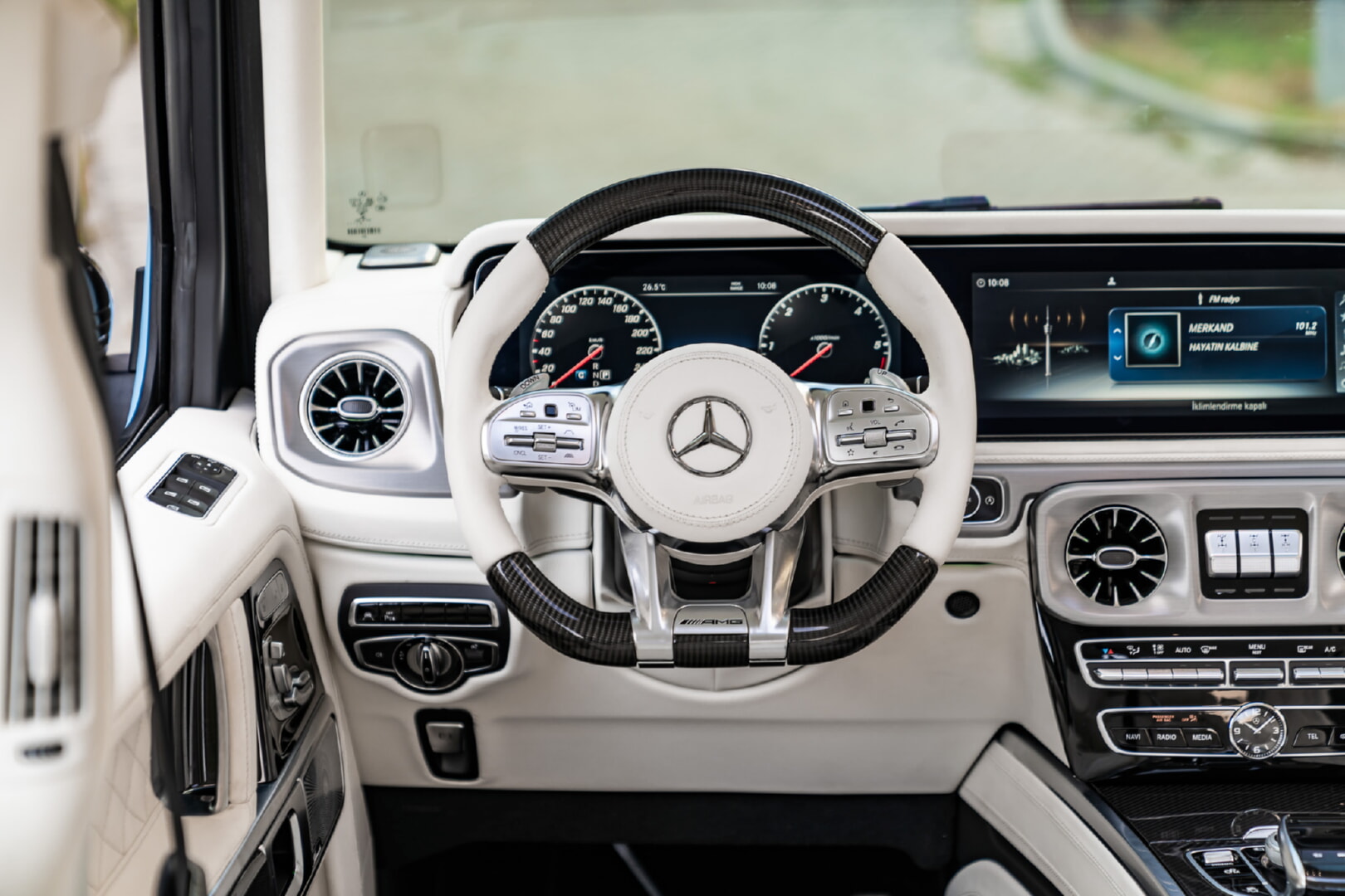 MERCEDES G SERİSİ 2019-2024 BEYAZ DERİ DÖŞEME
