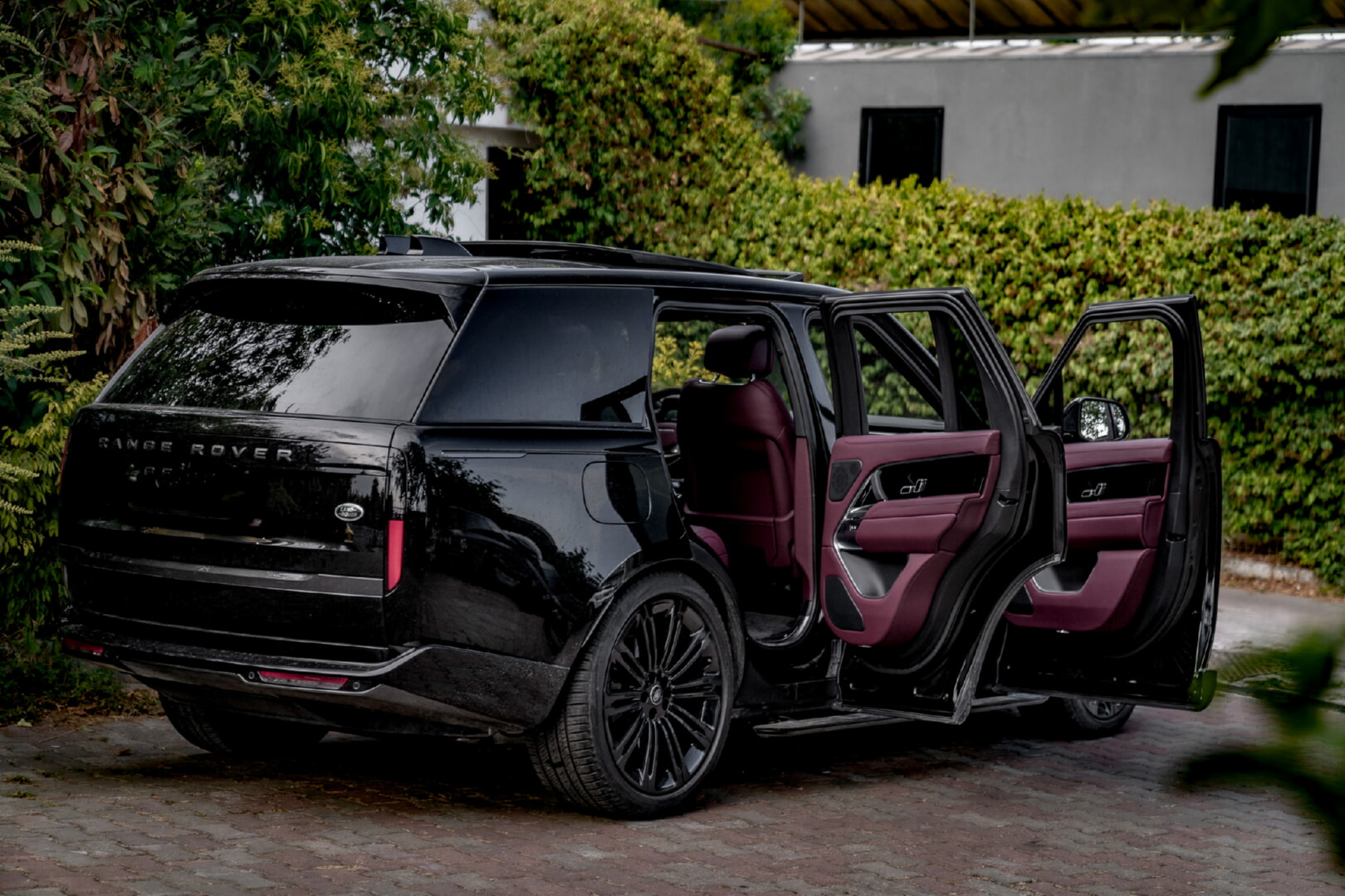 RANGE ROVER VOGUE 2022-2024 BORDO DERİ DÖŞEME