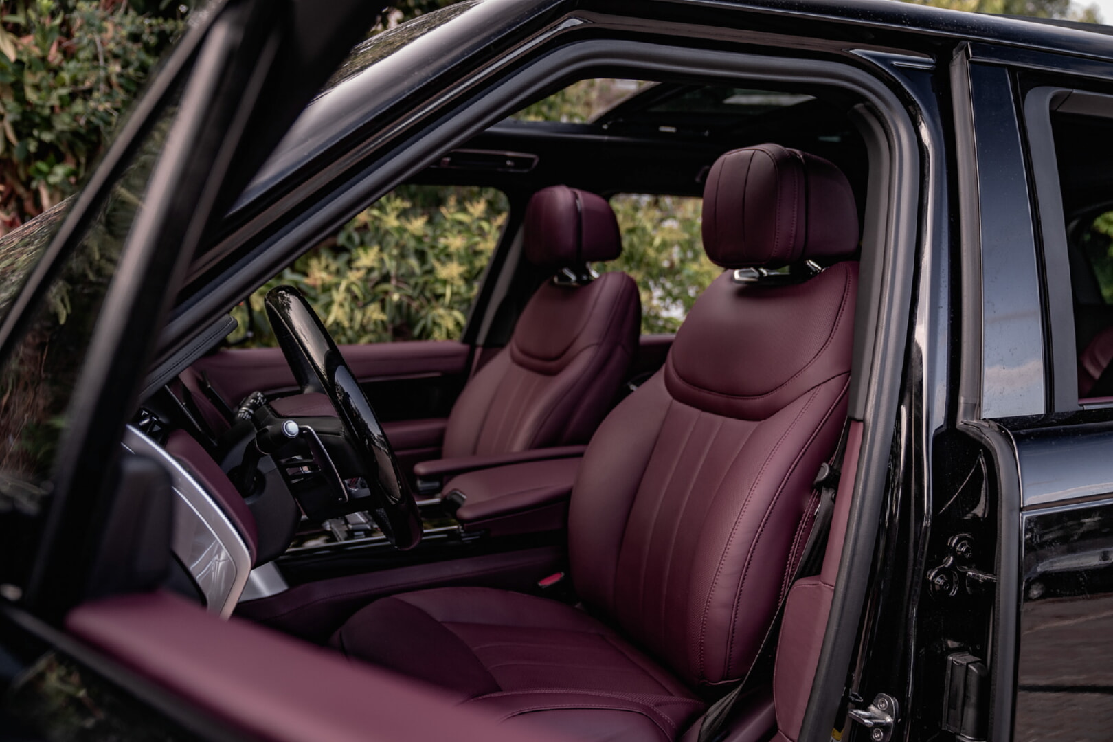 RANGE ROVER VOGUE 2022-2024 BORDO DERİ DÖŞEME