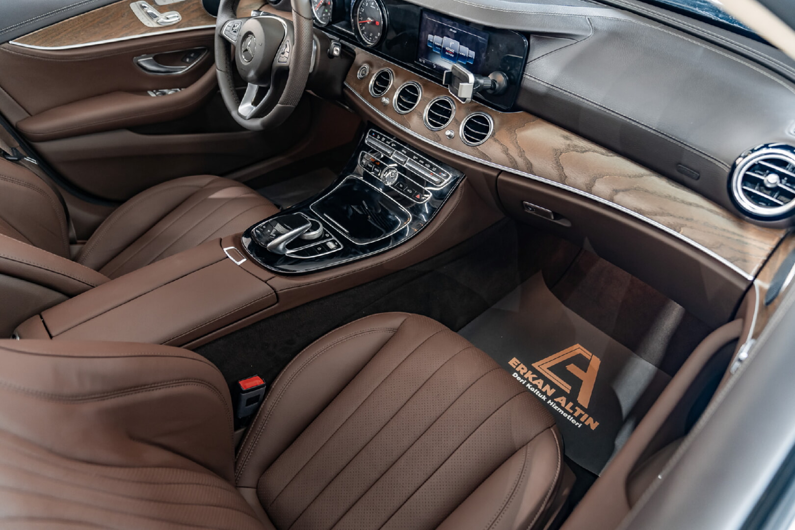 MERCEDES W213 E SERİSİ 2016-2023 KAHVERENGİ DERİ DÖŞEME