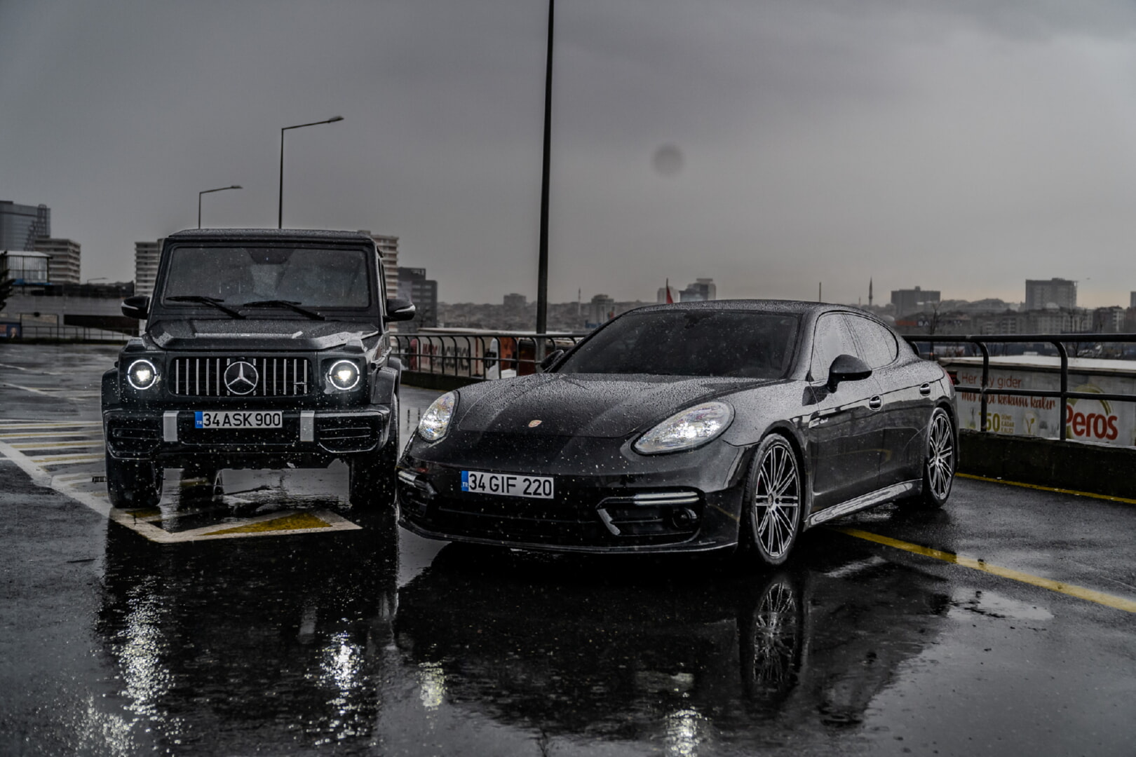 PORSCHE PANAMERA 2011-2015 KIRMIZI DERİ DÖŞEME