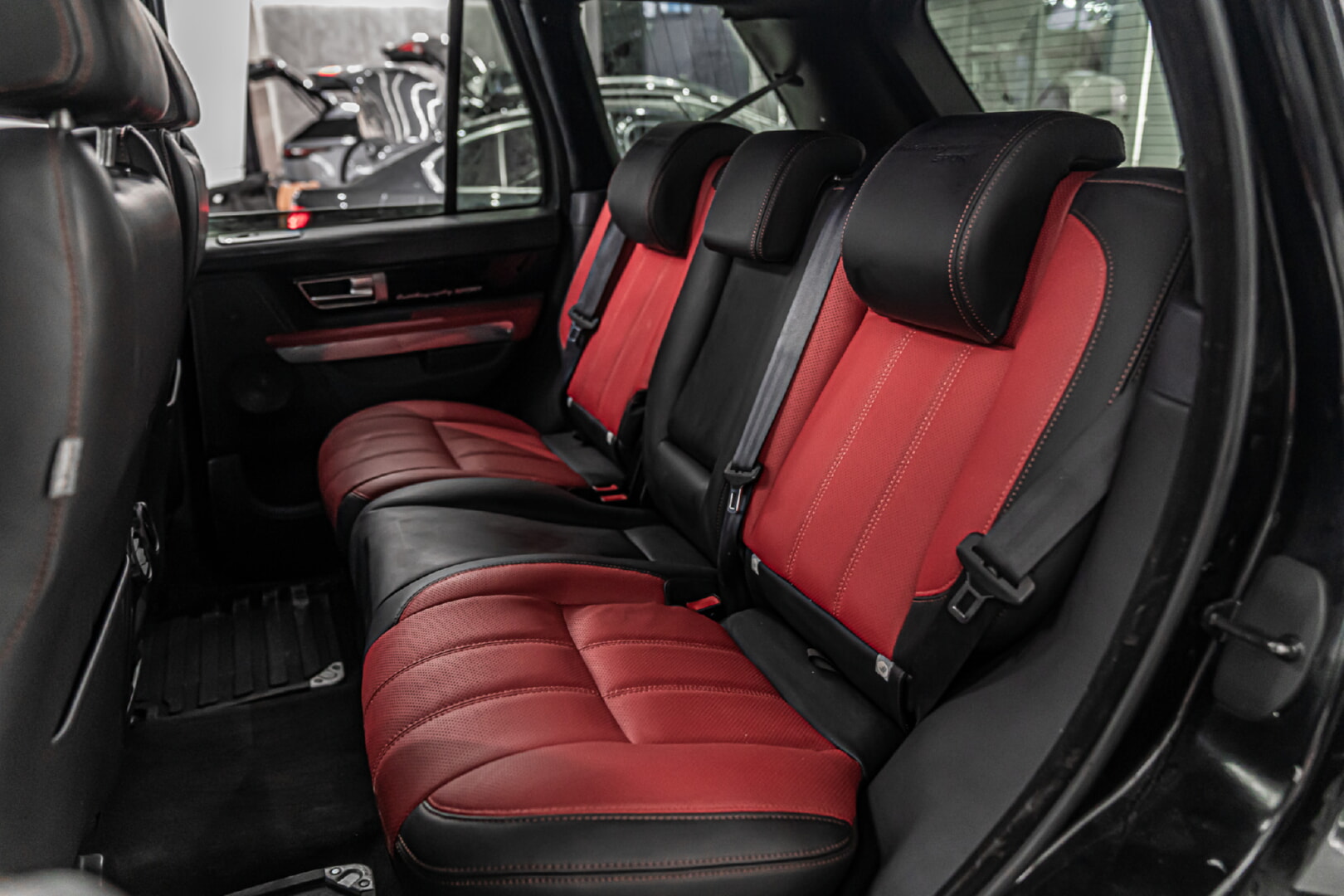 RANGE ROVER SPORT 2012 KIRMIZI-SİYAH