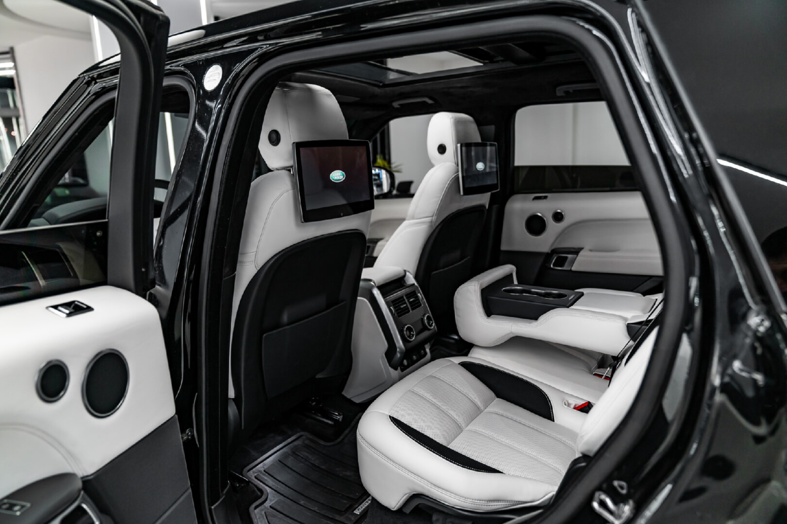 RANGE ROVER SPORT 2018-2021 BEYAZ DERİ DÖŞEME