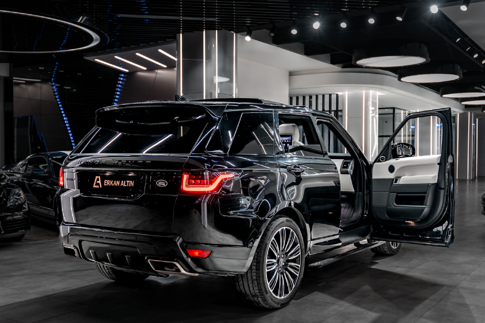 RANGE ROVER SPORT 2018-2021 BEYAZ DERİ DÖŞEME