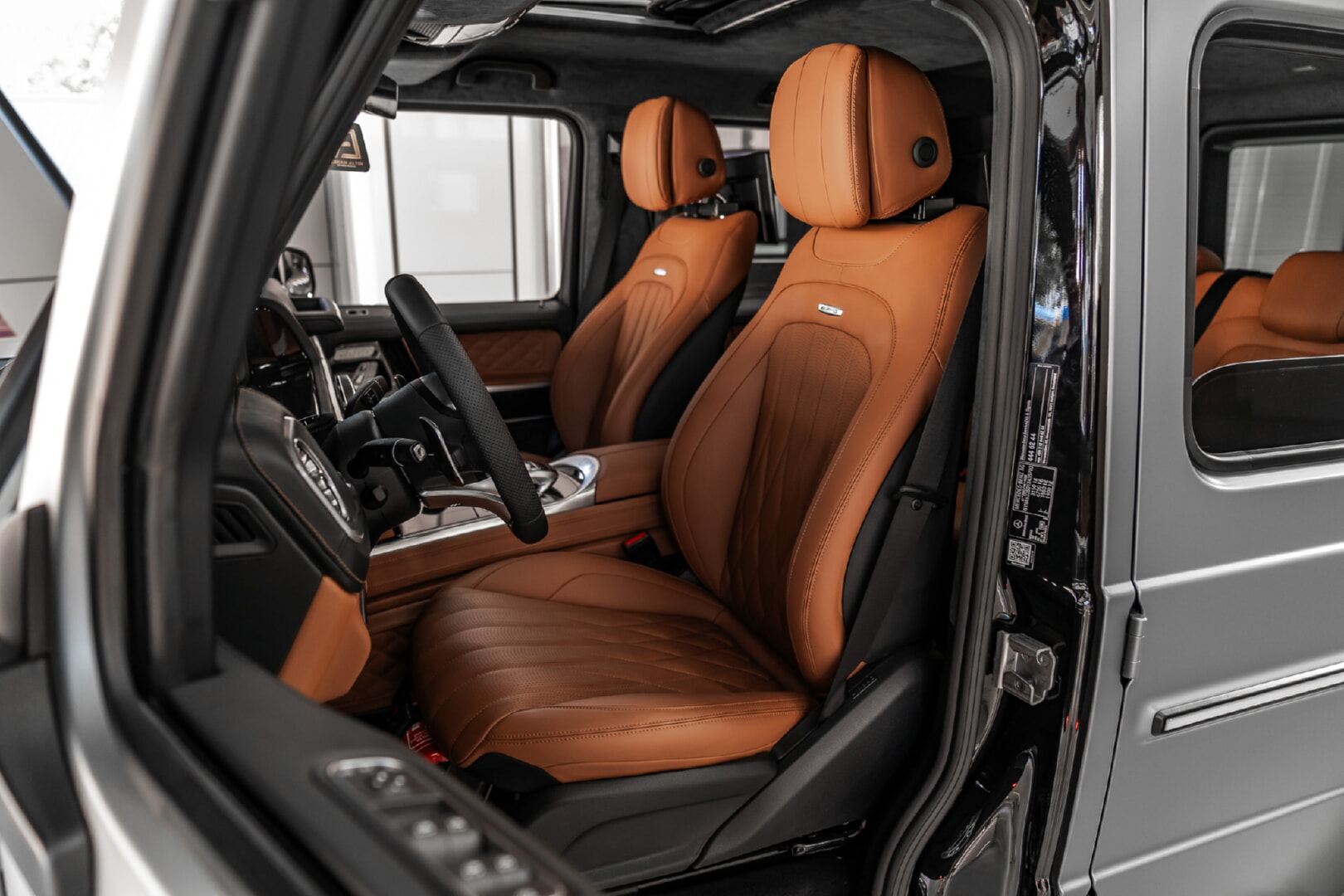 MERCEDES G SERİSİ 2019-2024 TABA DERİ DÖŞEME